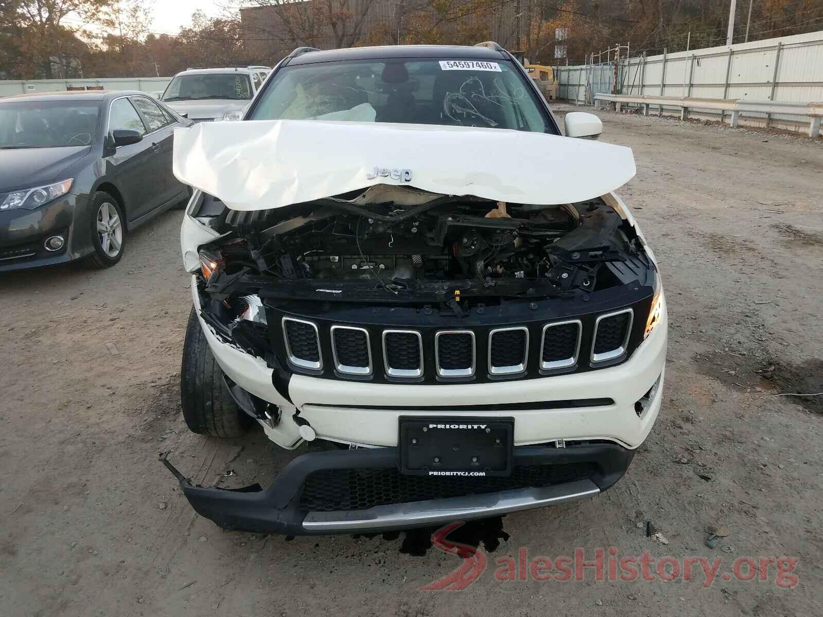 3C4NJDCBXJT337285 2018 JEEP COMPASS