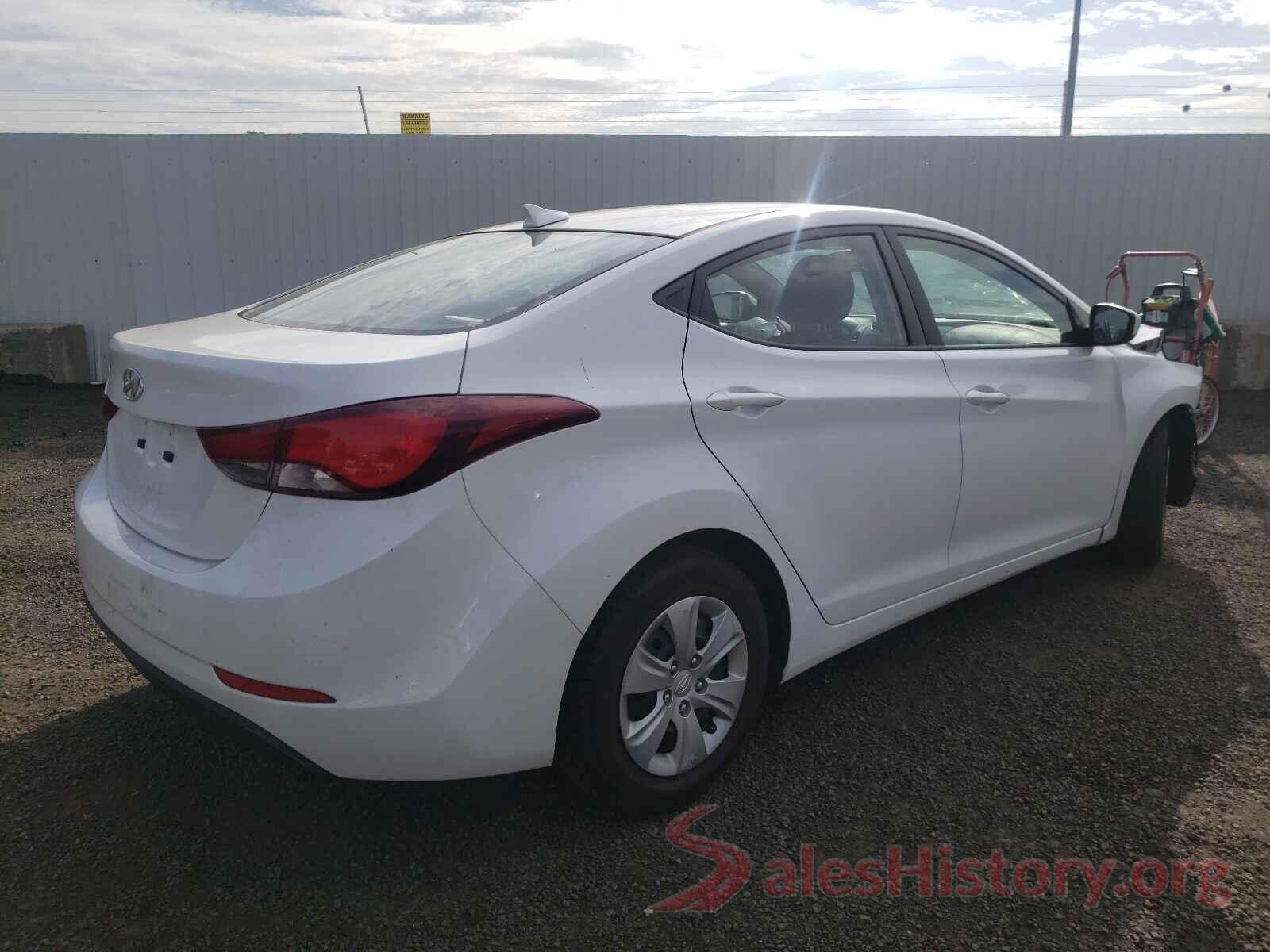 5NPDH4AE5GH762734 2016 HYUNDAI ELANTRA