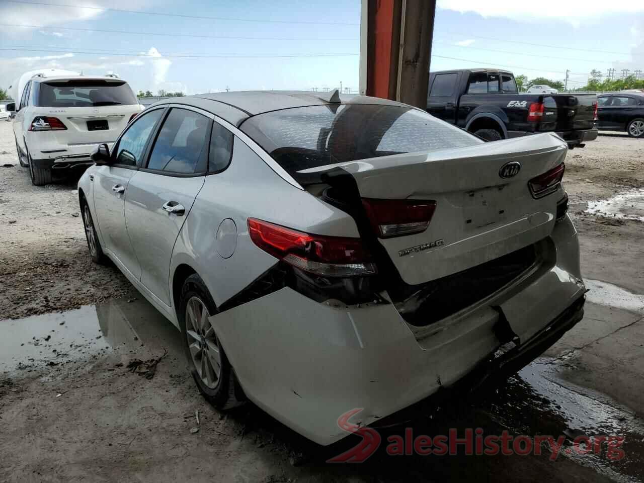 KNAGT4L31G5099084 2016 KIA OPTIMA