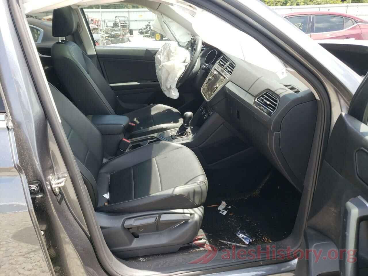 3VV3B7AXXJM114082 2018 VOLKSWAGEN TIGUAN