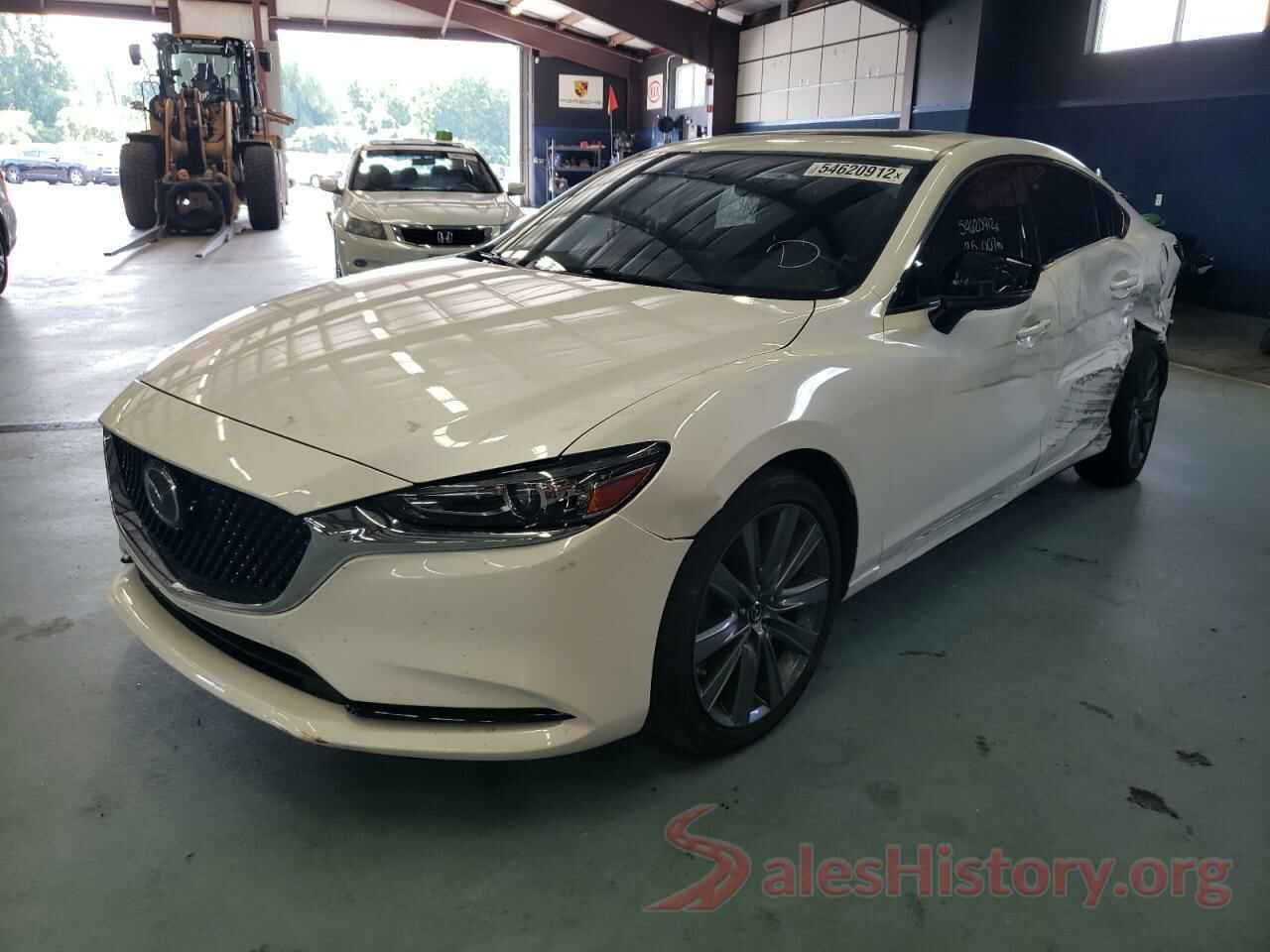 JM1GL1VM9J1328634 2018 MAZDA 6