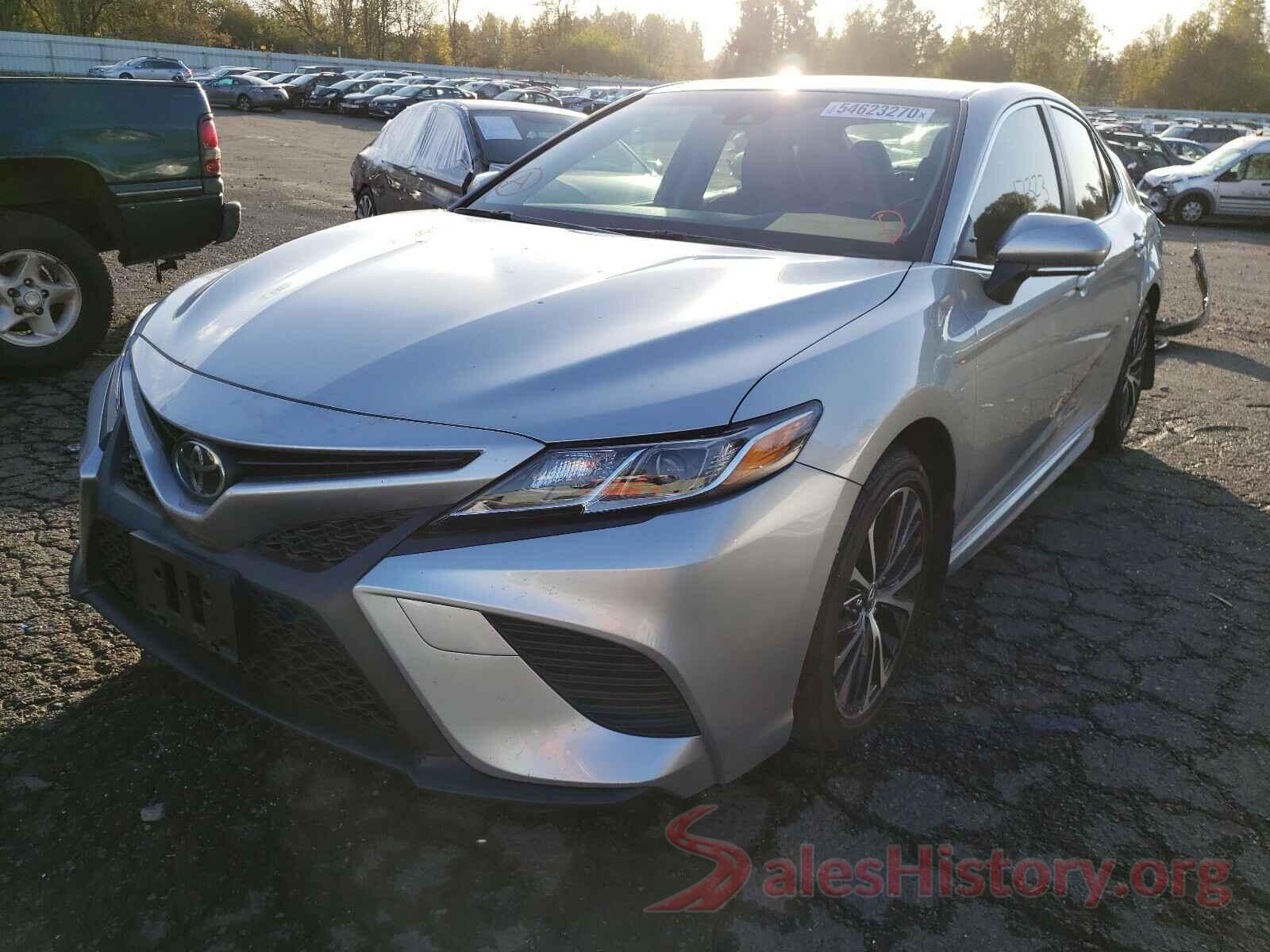 JTNB11HK0J3036090 2018 TOYOTA CAMRY