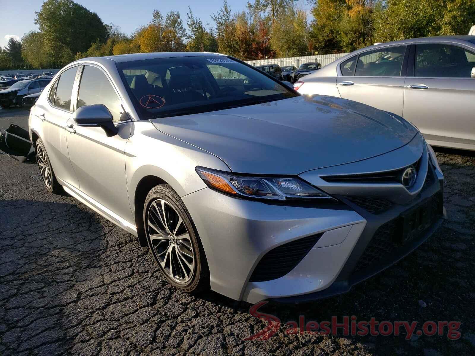 JTNB11HK0J3036090 2018 TOYOTA CAMRY