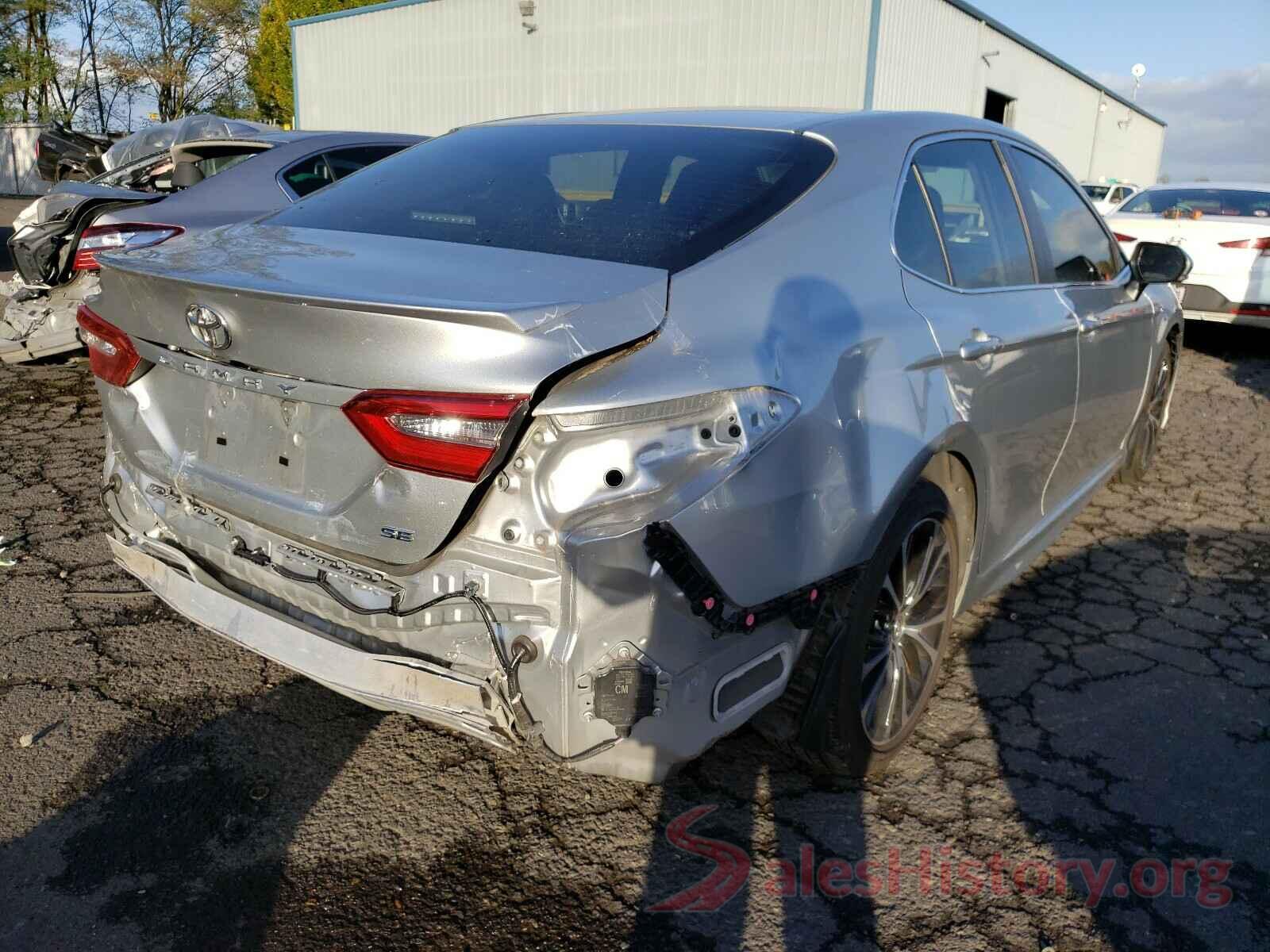 JTNB11HK0J3036090 2018 TOYOTA CAMRY