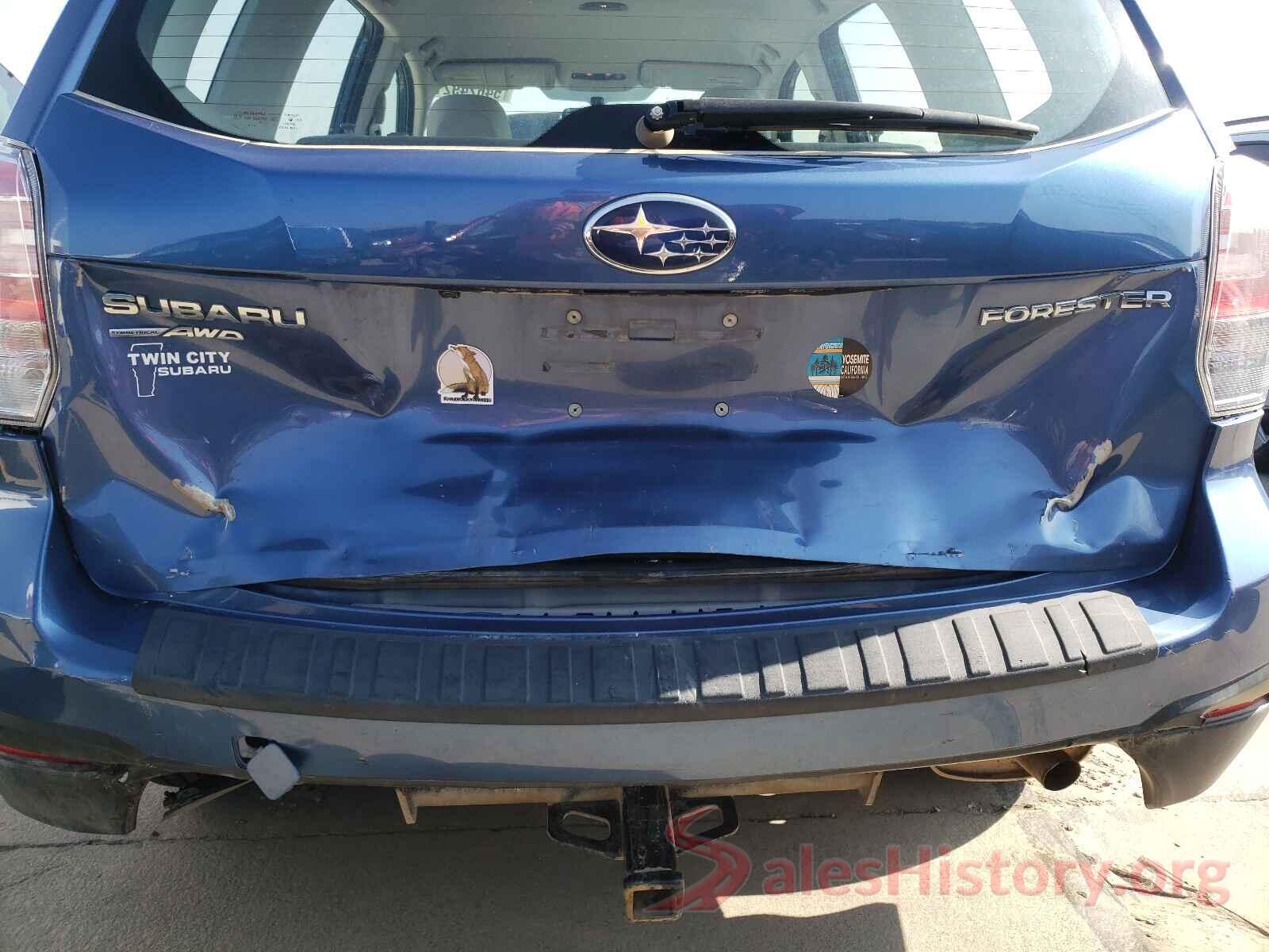 JF2SJABC7JH609576 2018 SUBARU FORESTER