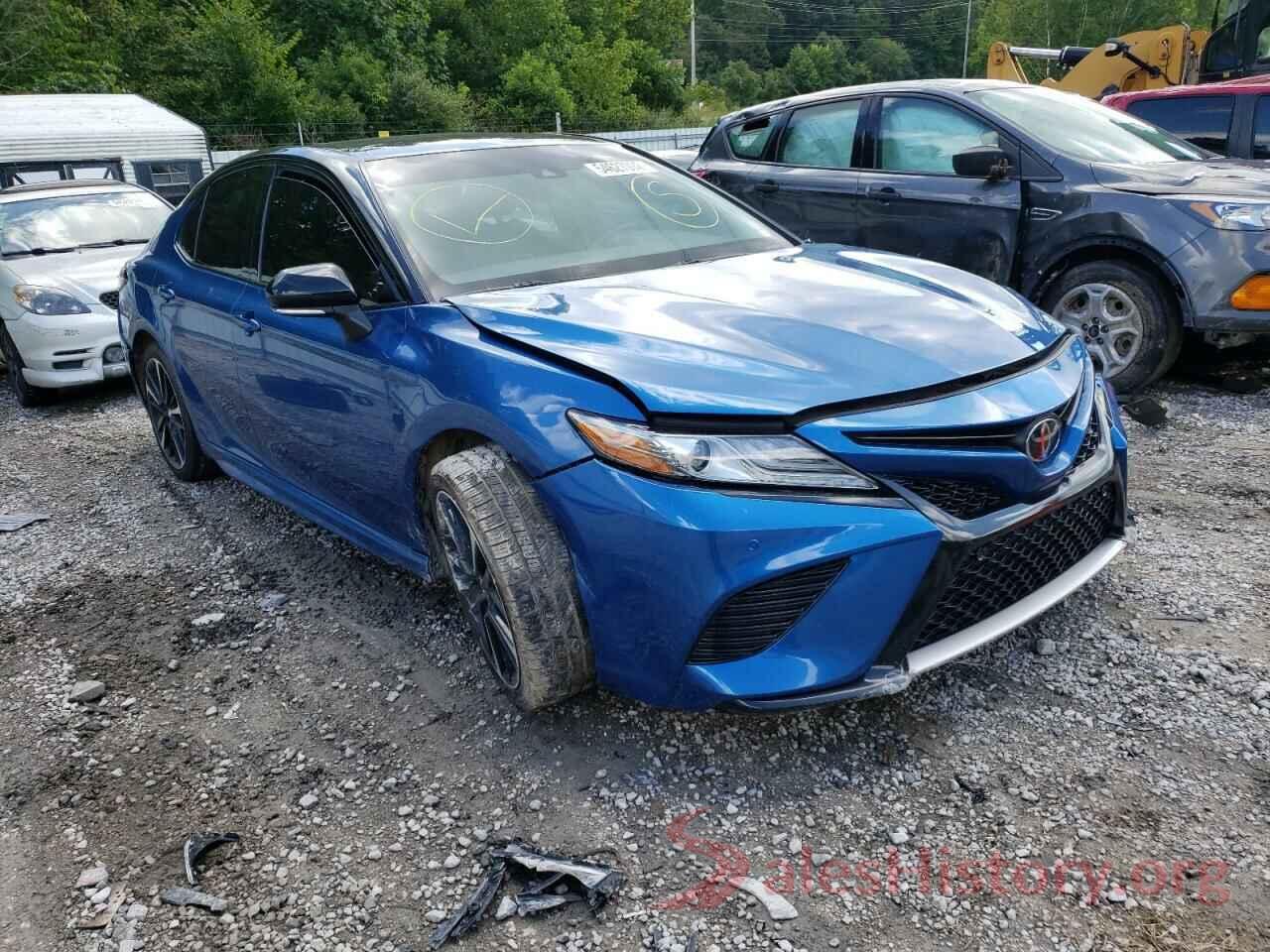 4T1B61HK4JU005887 2018 TOYOTA CAMRY