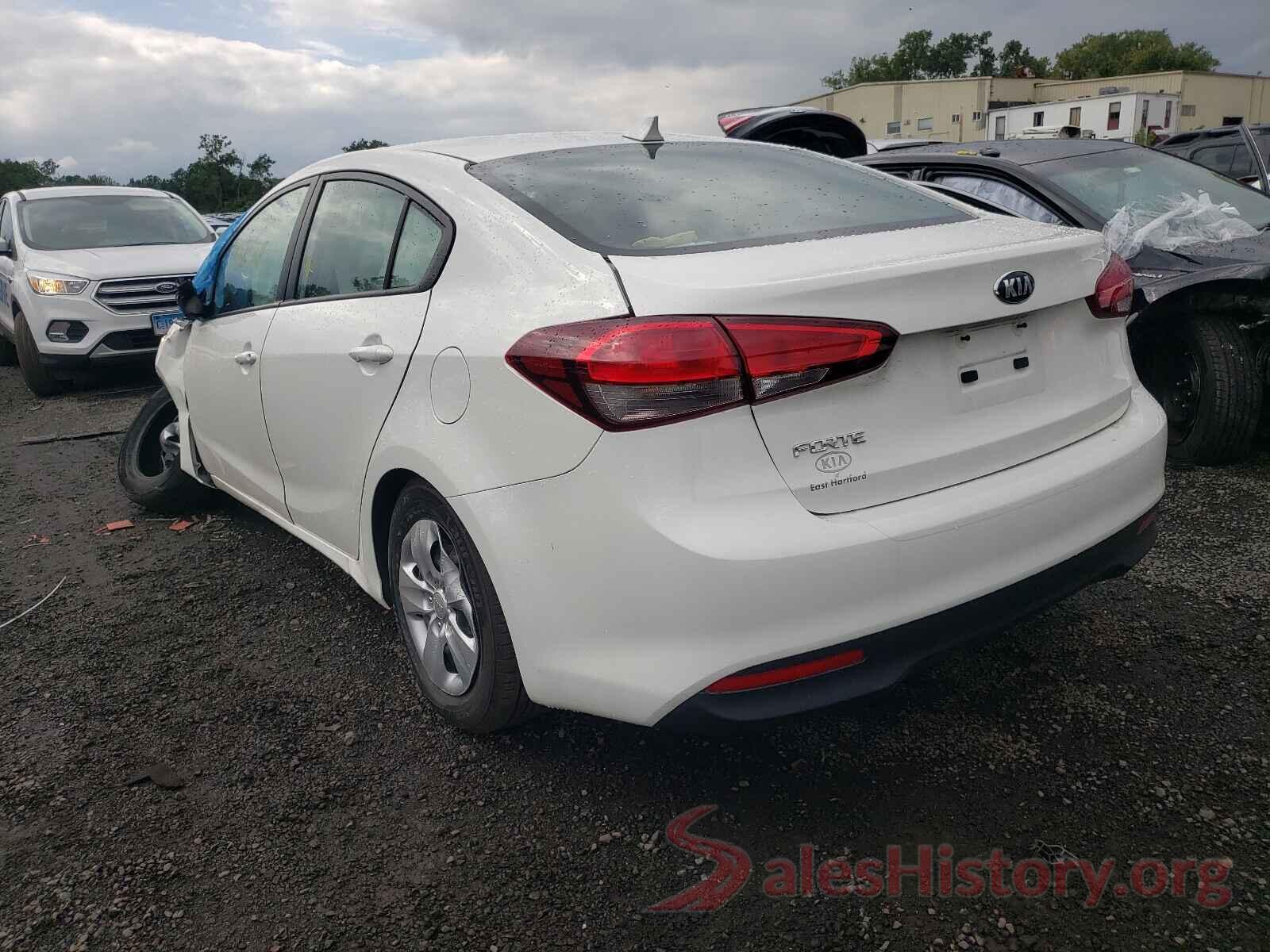 3KPFK4A79JE231303 2018 KIA FORTE