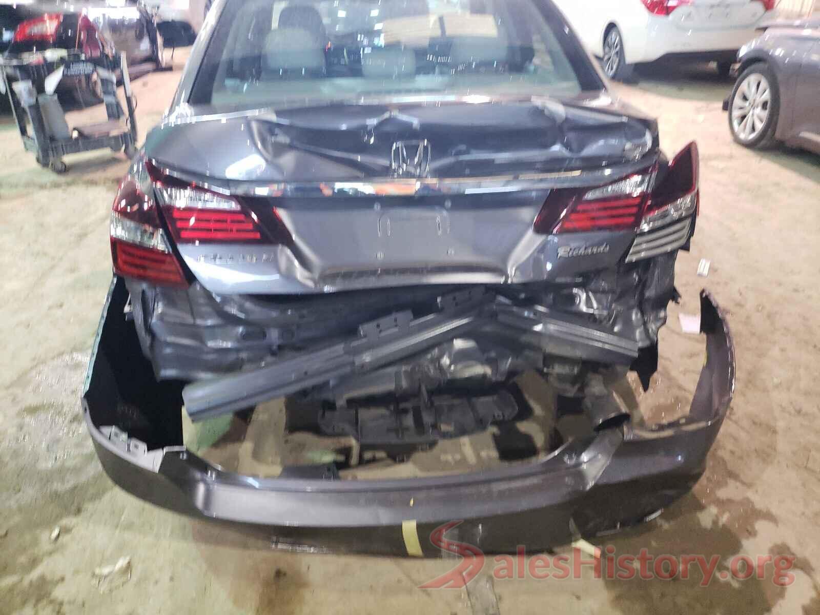 1HGCR2F85HA114403 2017 HONDA ACCORD