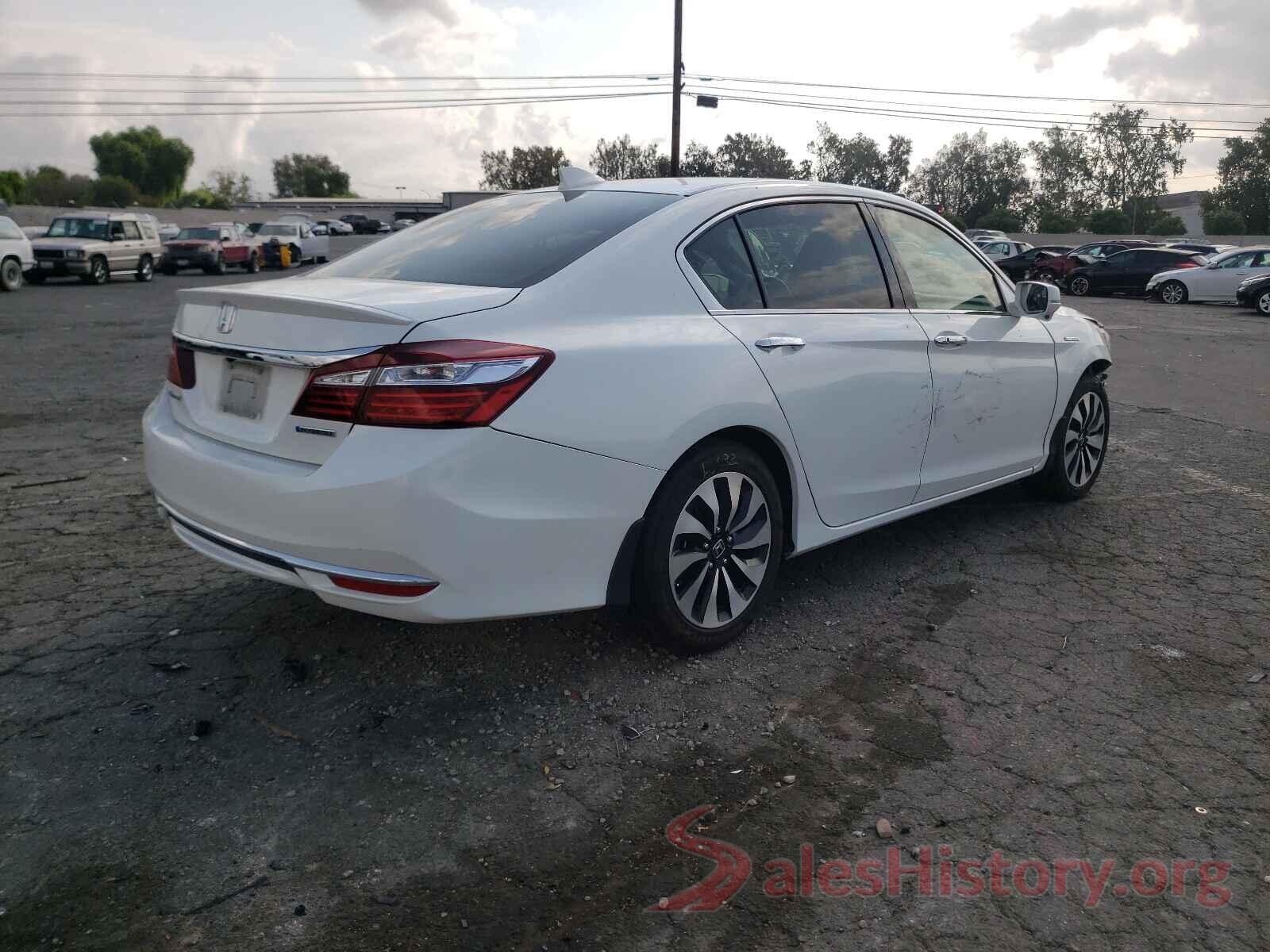 JHMCR6F32HC013459 2017 HONDA ACCORD