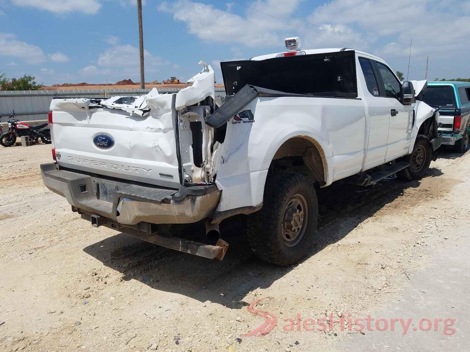 1FT7X2B60HEE50365 2017 FORD F250