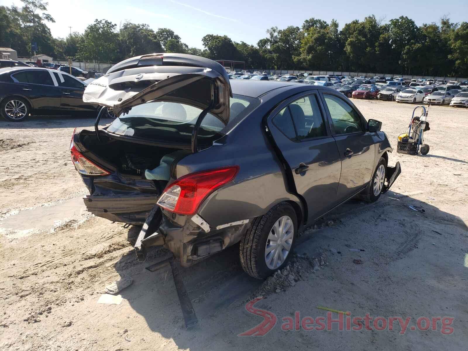 3N1CN7AP1KL816095 2019 NISSAN VERSA