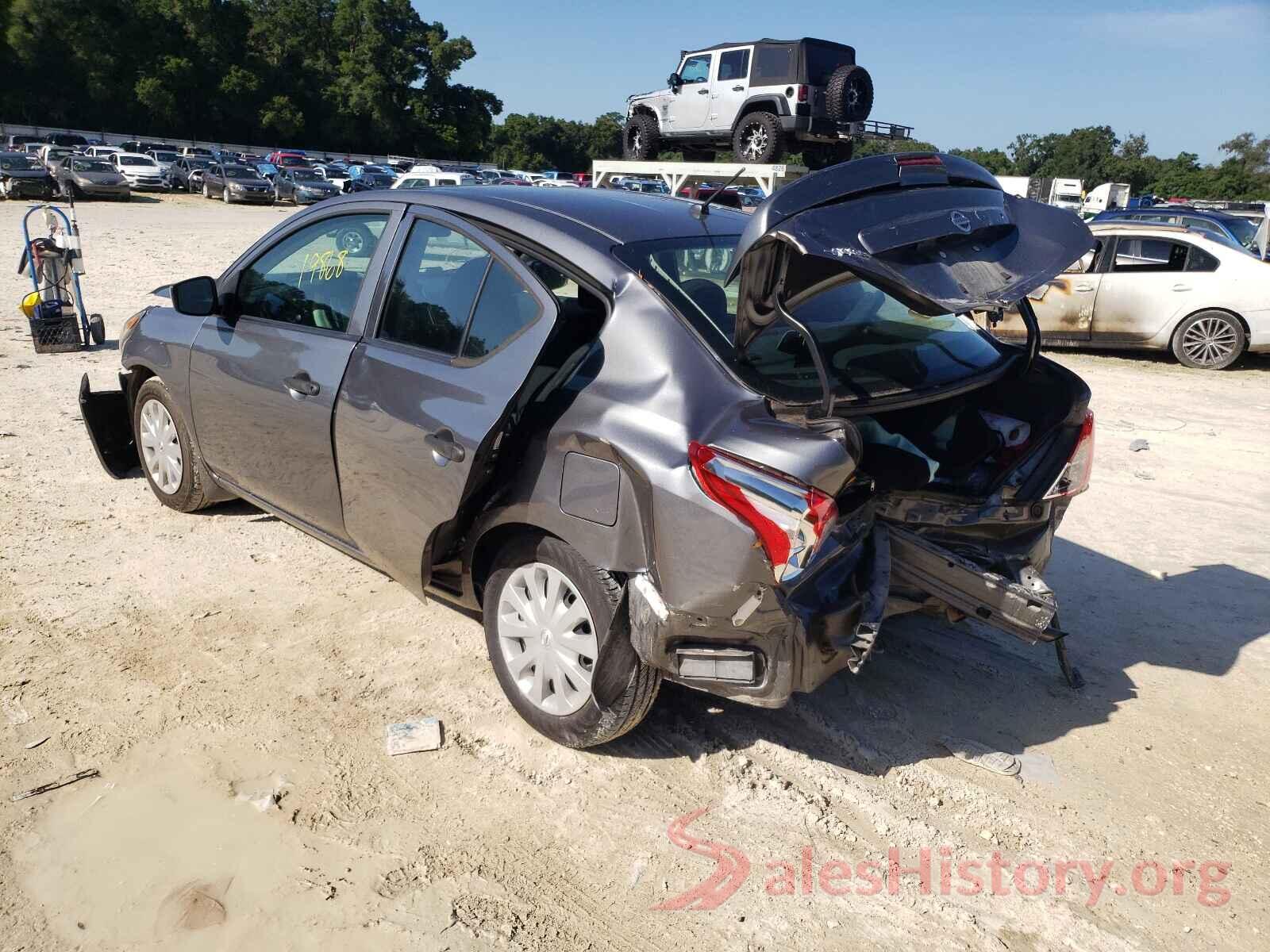 3N1CN7AP1KL816095 2019 NISSAN VERSA