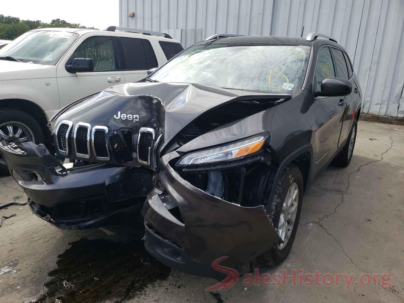 1C4PJMCS0HW579712 2017 JEEP CHEROKEE