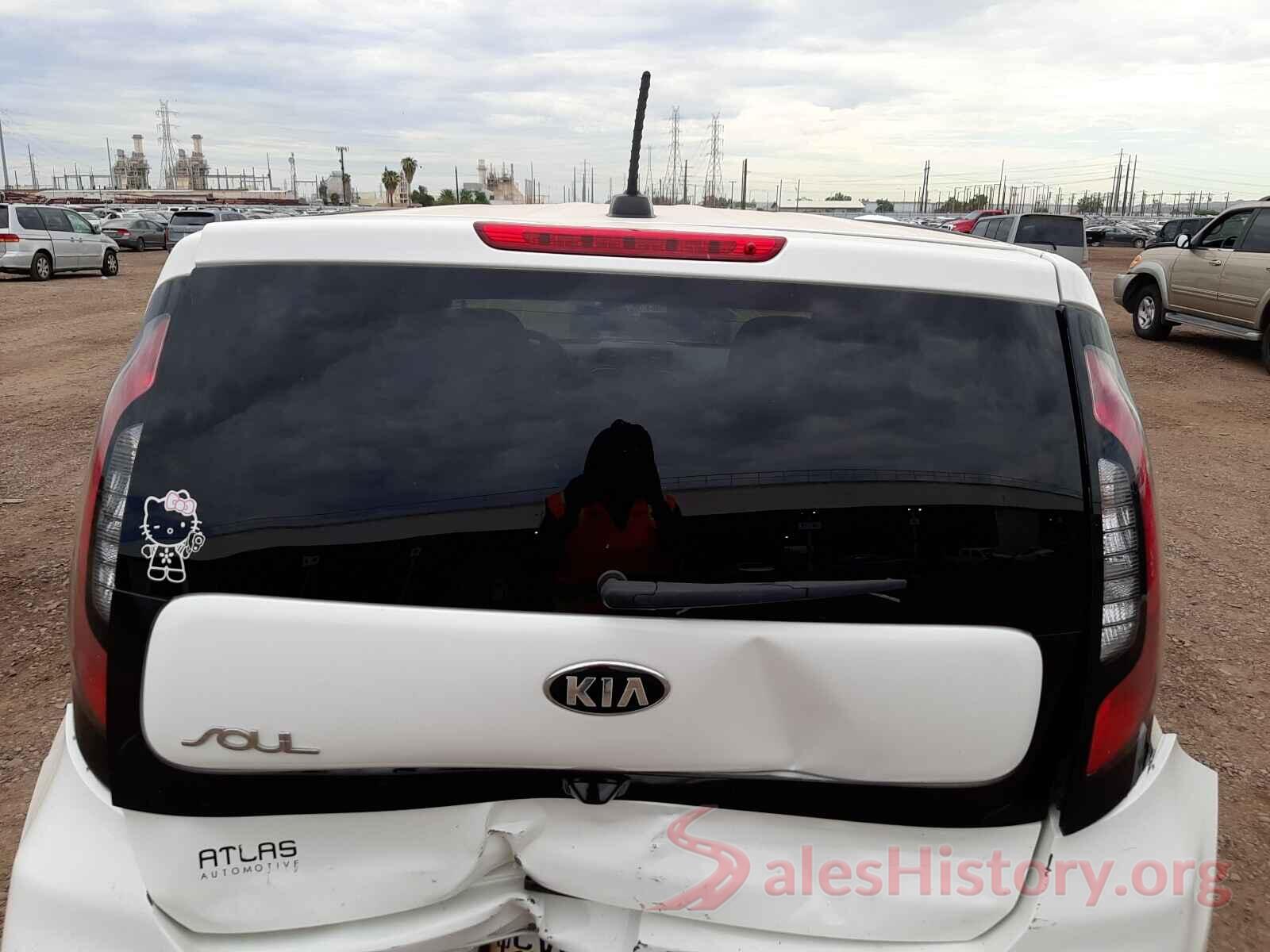 KNDJP3A5XK7679796 2019 KIA SOUL