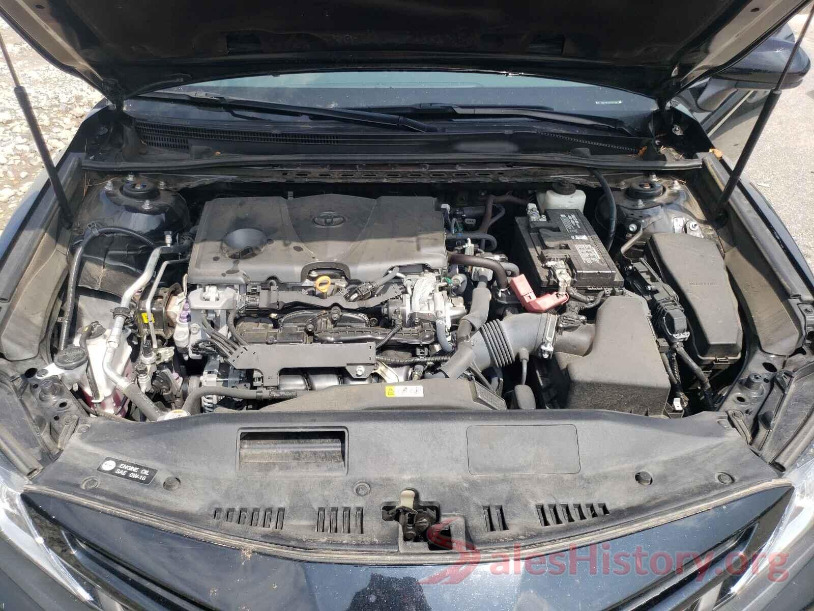 4T1B11HK1JU562593 2018 TOYOTA CAMRY