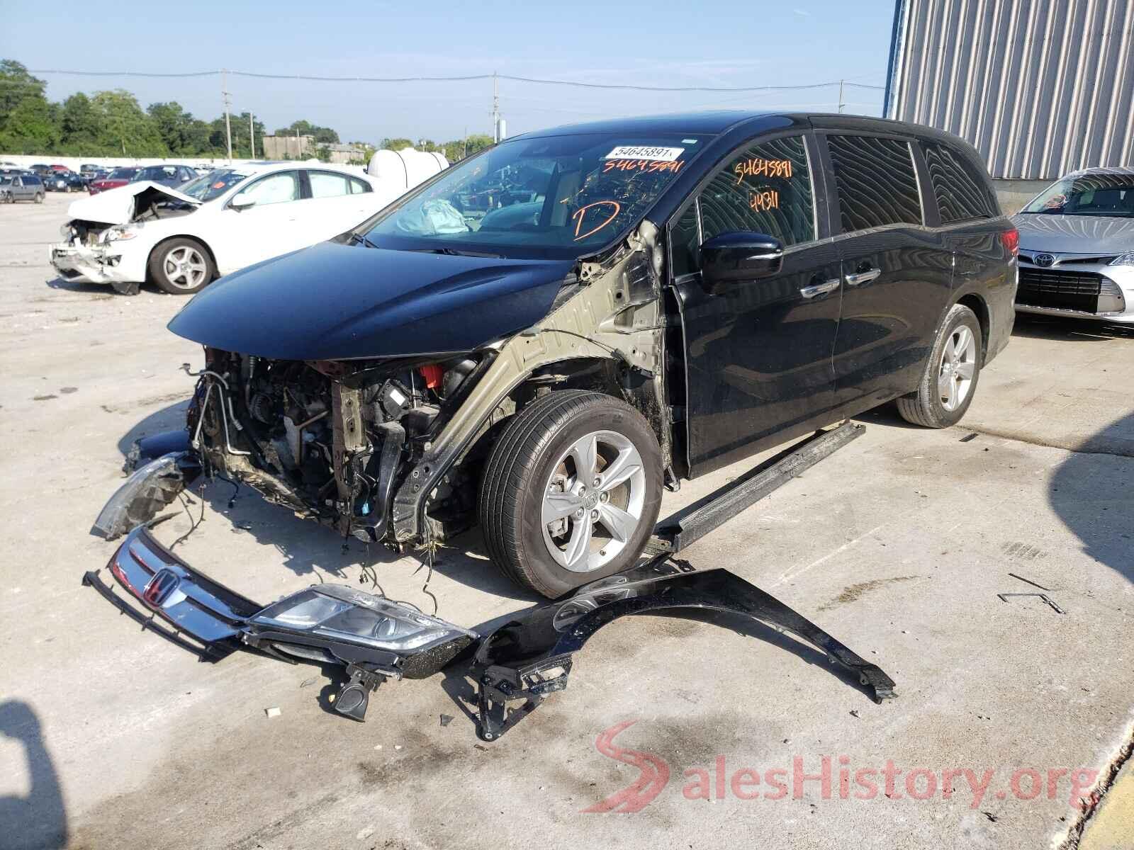 5FNRL6H72JB018067 2018 HONDA ODYSSEY