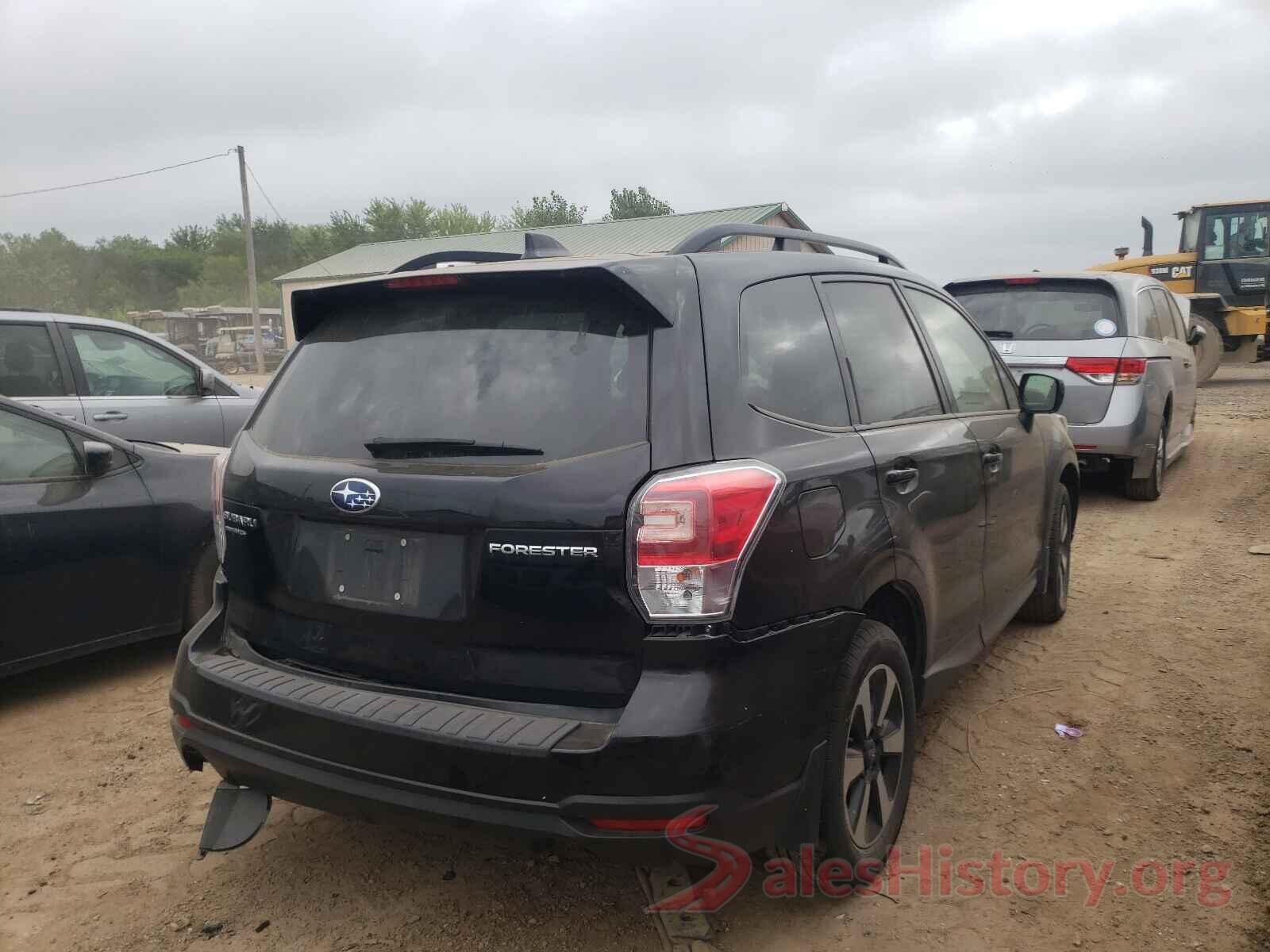 JF2SJAGC6JH566339 2018 SUBARU FORESTER