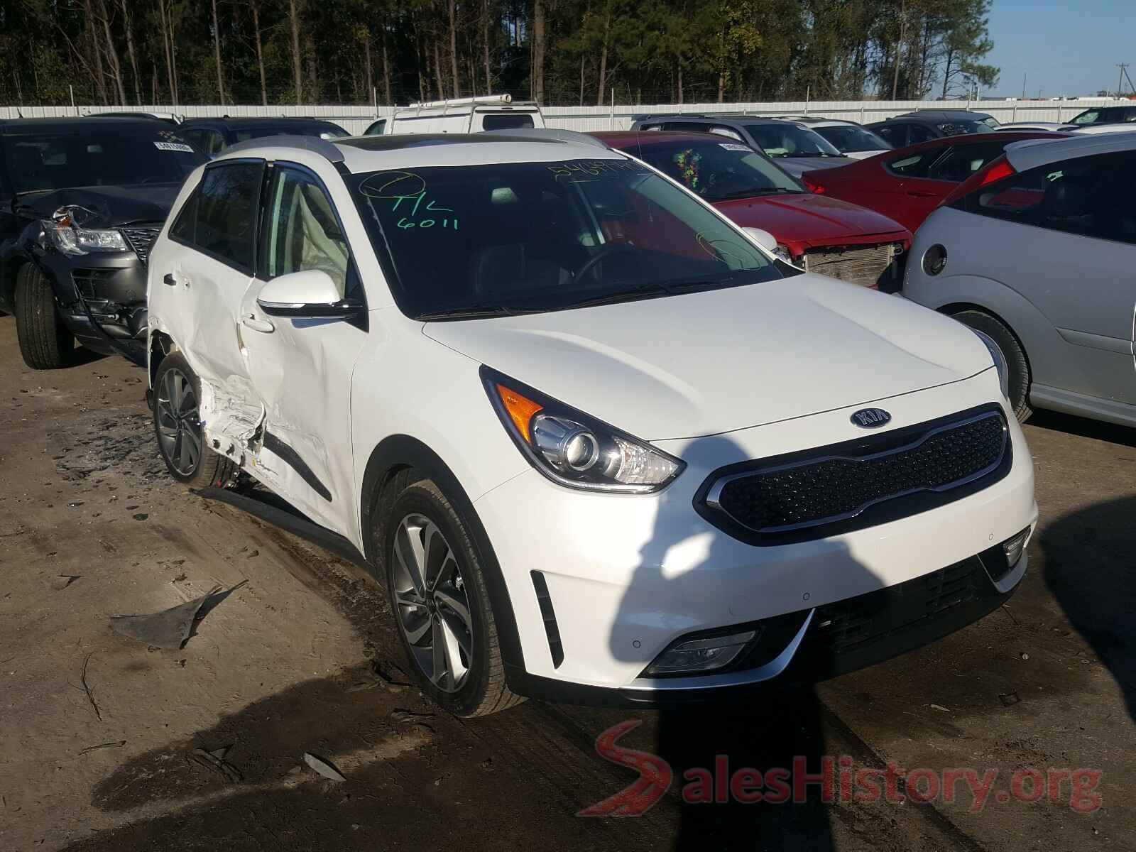 KNDCE3LC3K5338214 2019 KIA NIRO