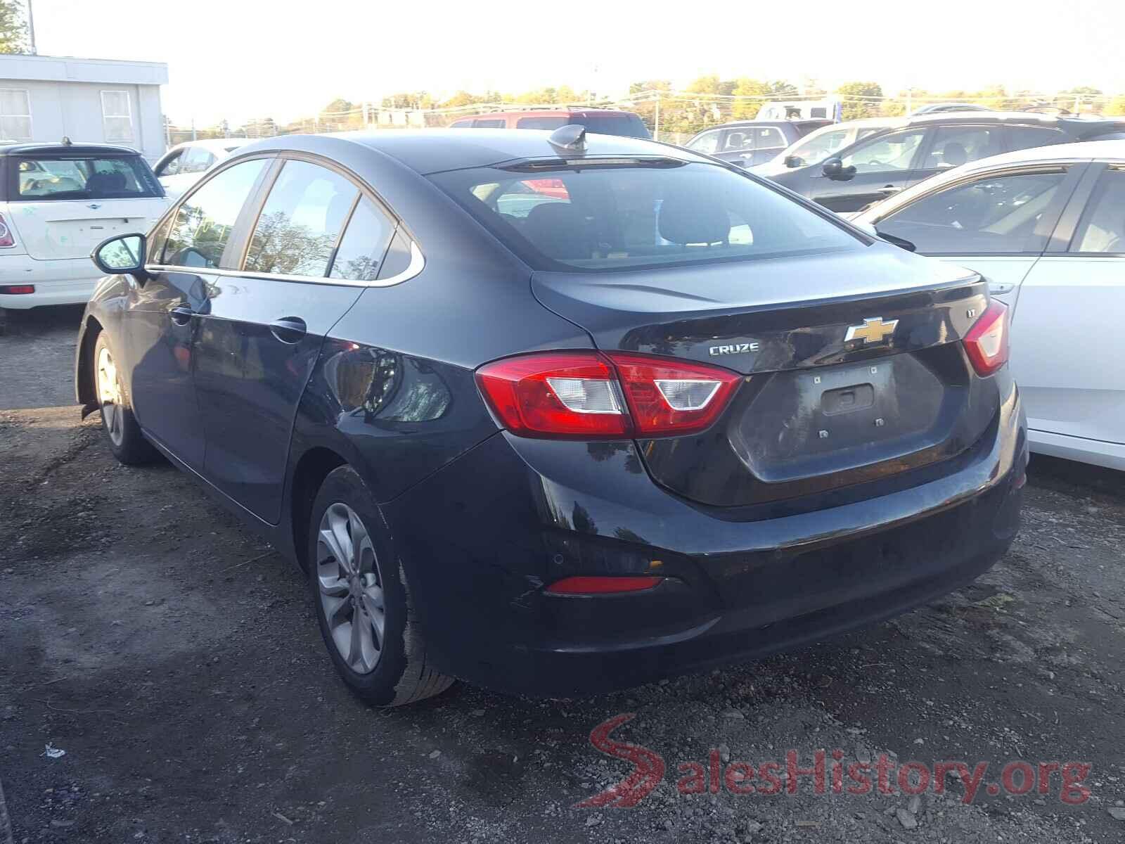 1G1BE5SM3K7120949 2019 CHEVROLET CRUZE