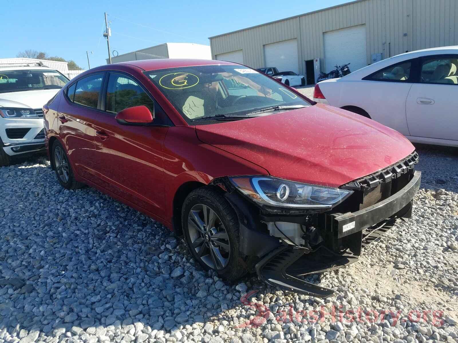 5NPD84LFXJH214581 2018 HYUNDAI ELANTRA