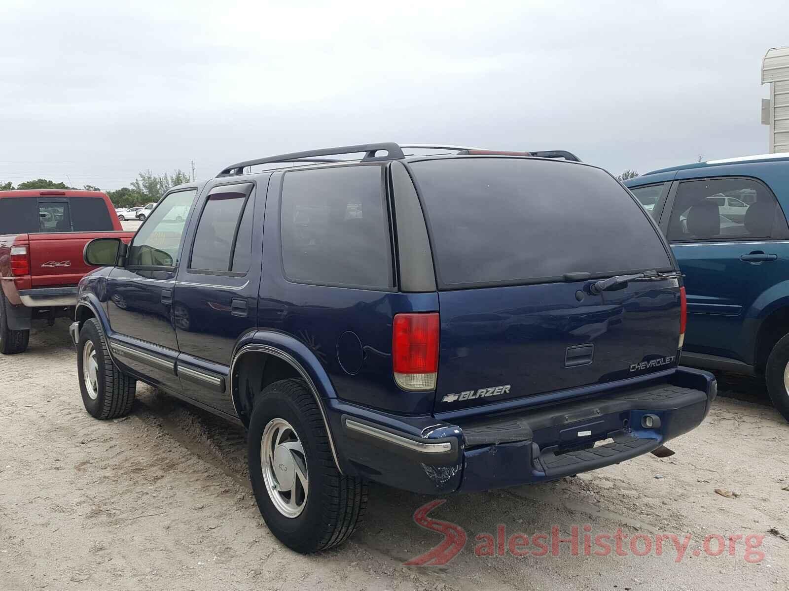 1GNDT13W9X2161869 1999 CHEVROLET BLAZER