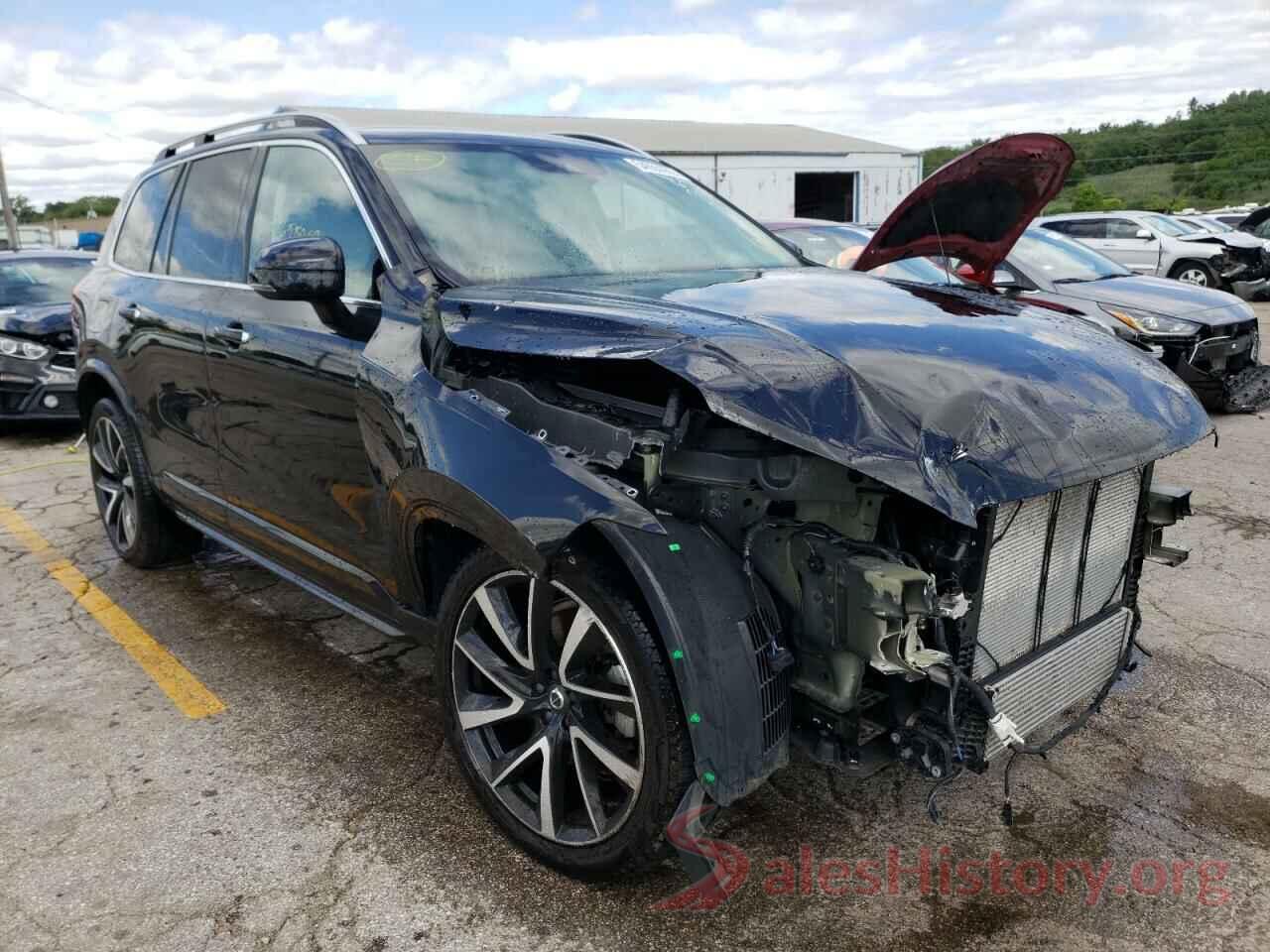 YV4A22PK1J1372845 2018 VOLVO XC90