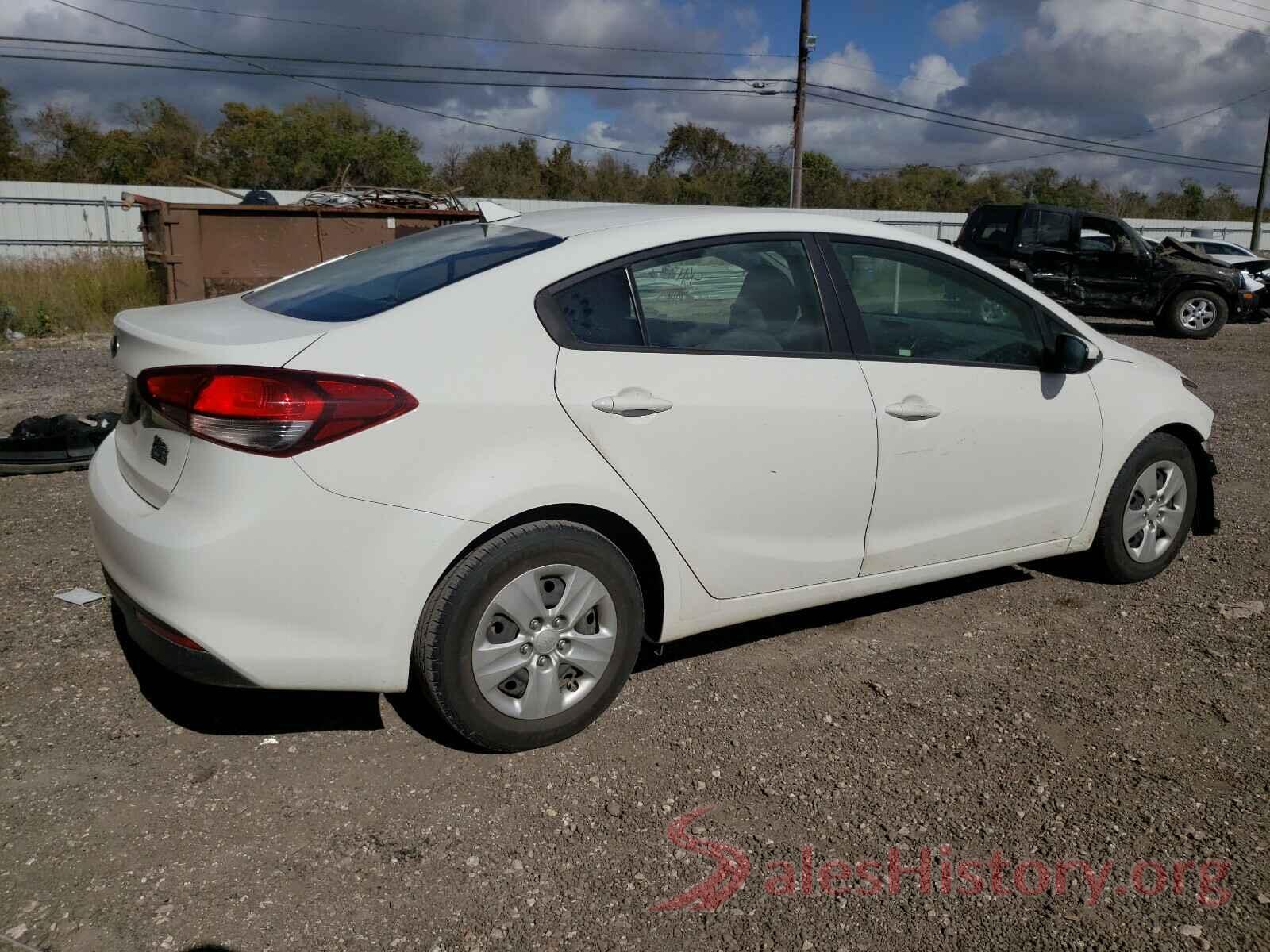 3KPFK4A74HE118160 2017 KIA FORTE