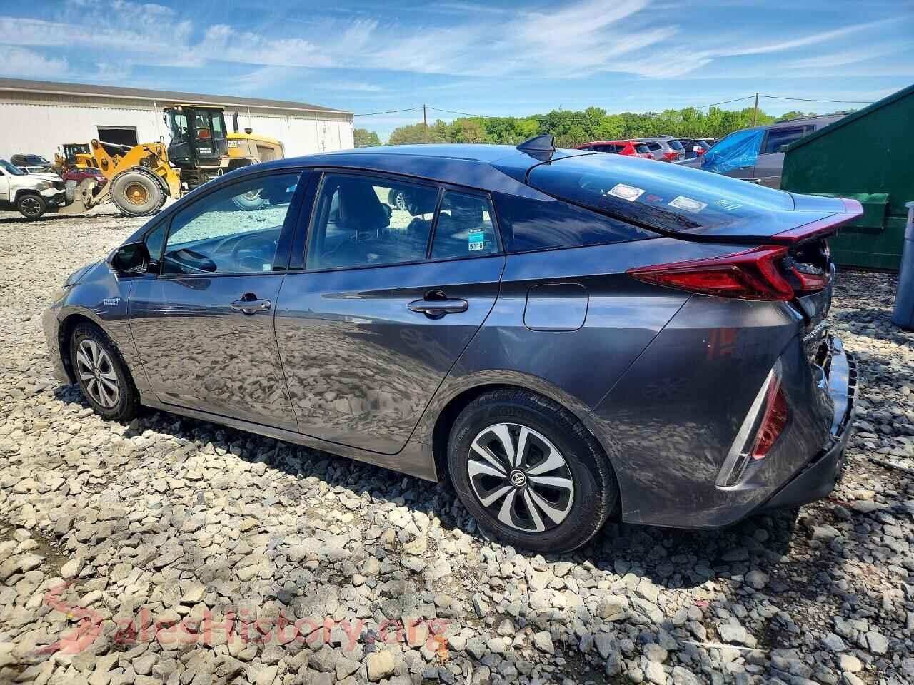 2017 TOYOTA PRIUS VIN JTDKARFP9H3040666, front view