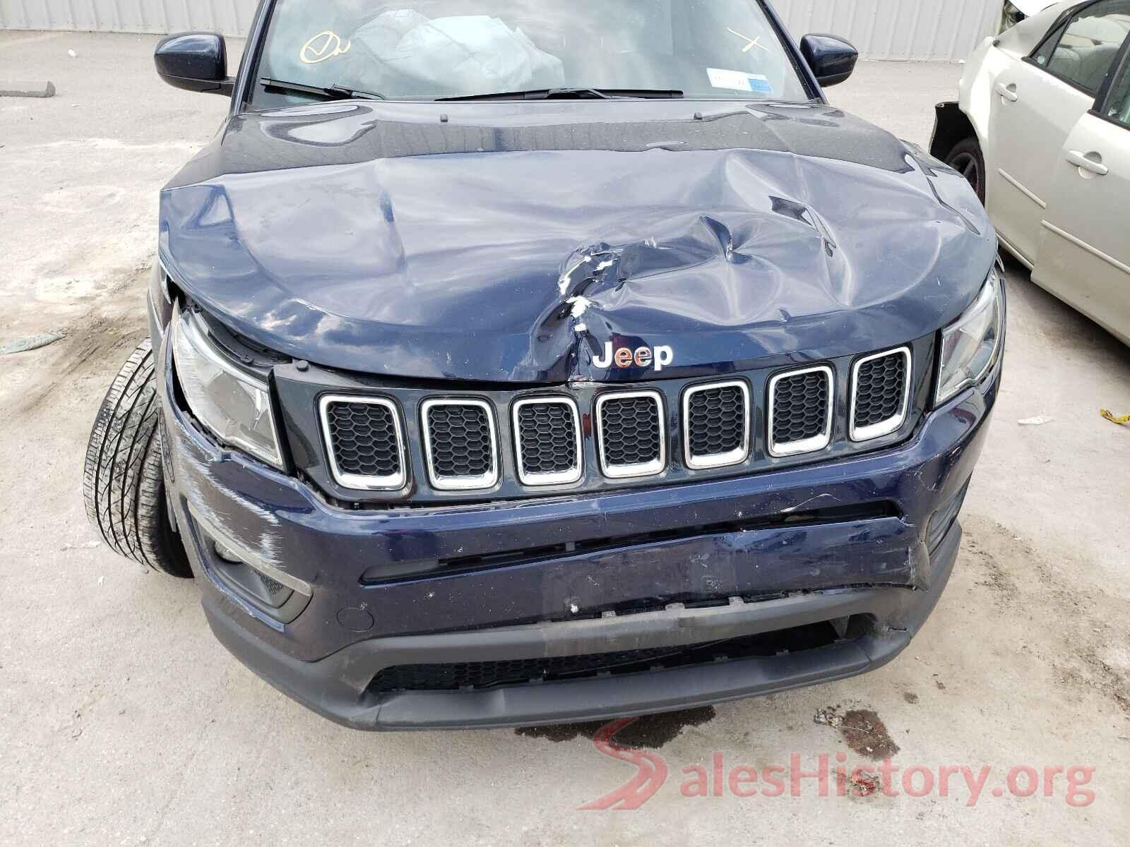 3C4NJDBB0JT266700 2018 JEEP COMPASS