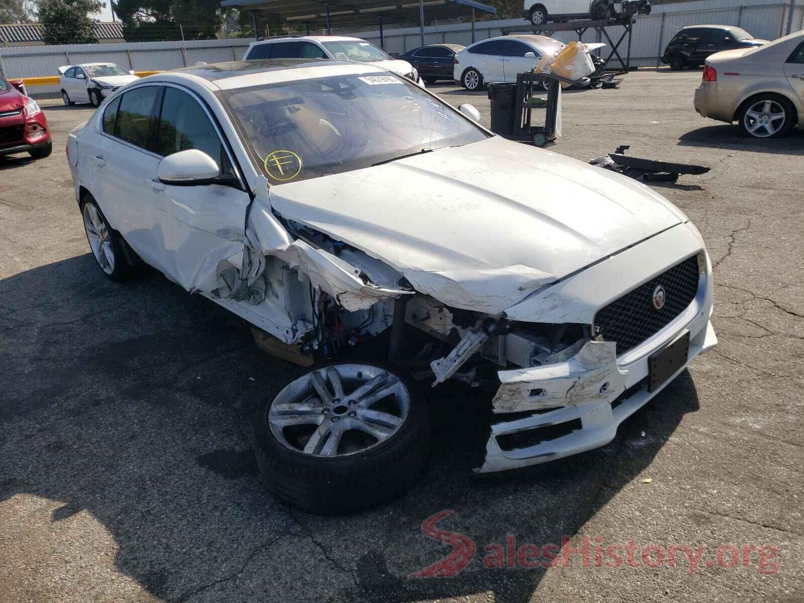 SAJAE4BV1HA957055 2017 JAGUAR XE