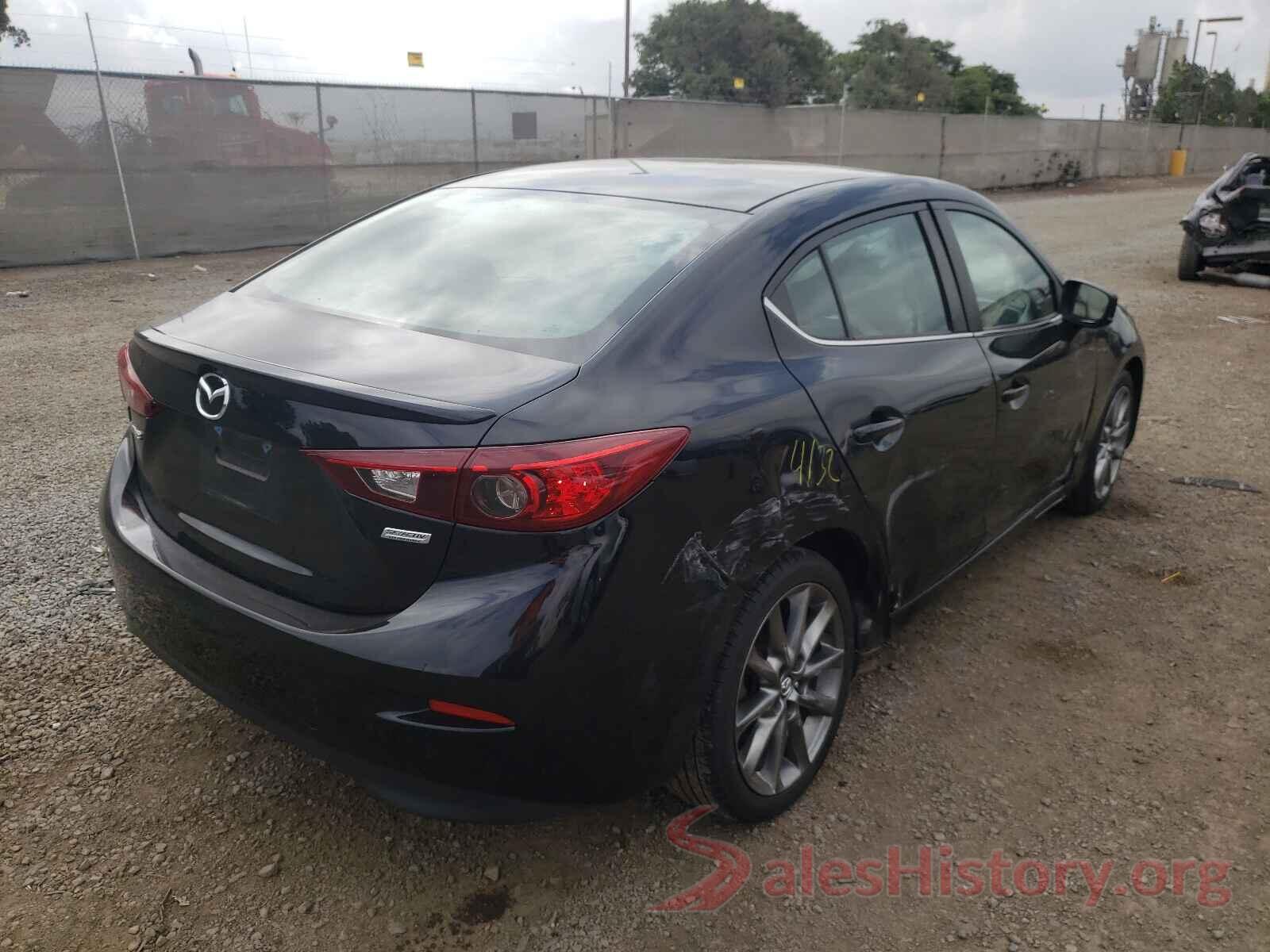 3MZBN1V30JM201637 2018 MAZDA 3