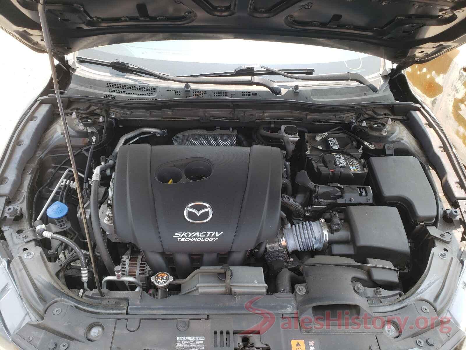 3MZBN1V30JM201637 2018 MAZDA 3