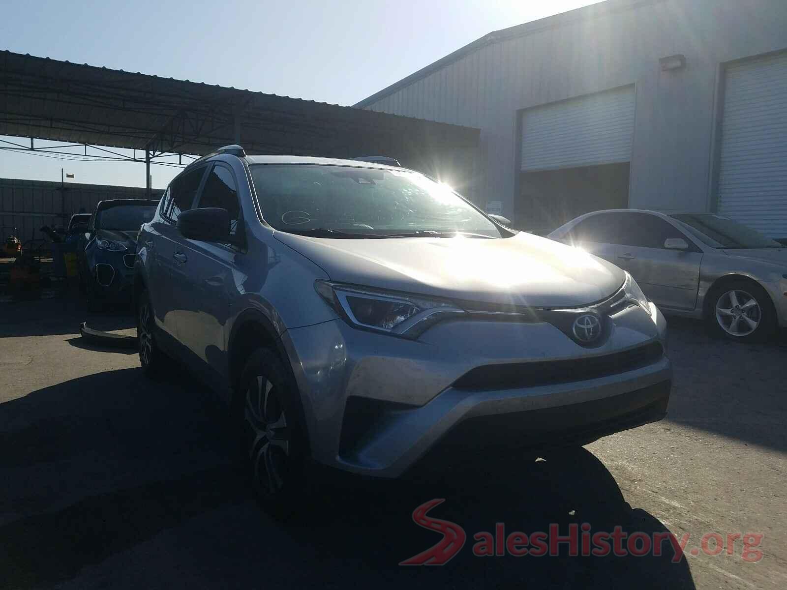 2T3ZFREVXHW403392 2017 TOYOTA RAV4