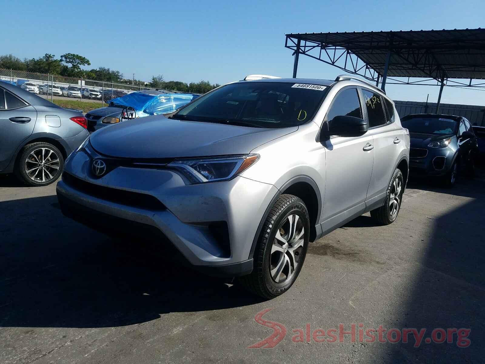 2T3ZFREVXHW403392 2017 TOYOTA RAV4