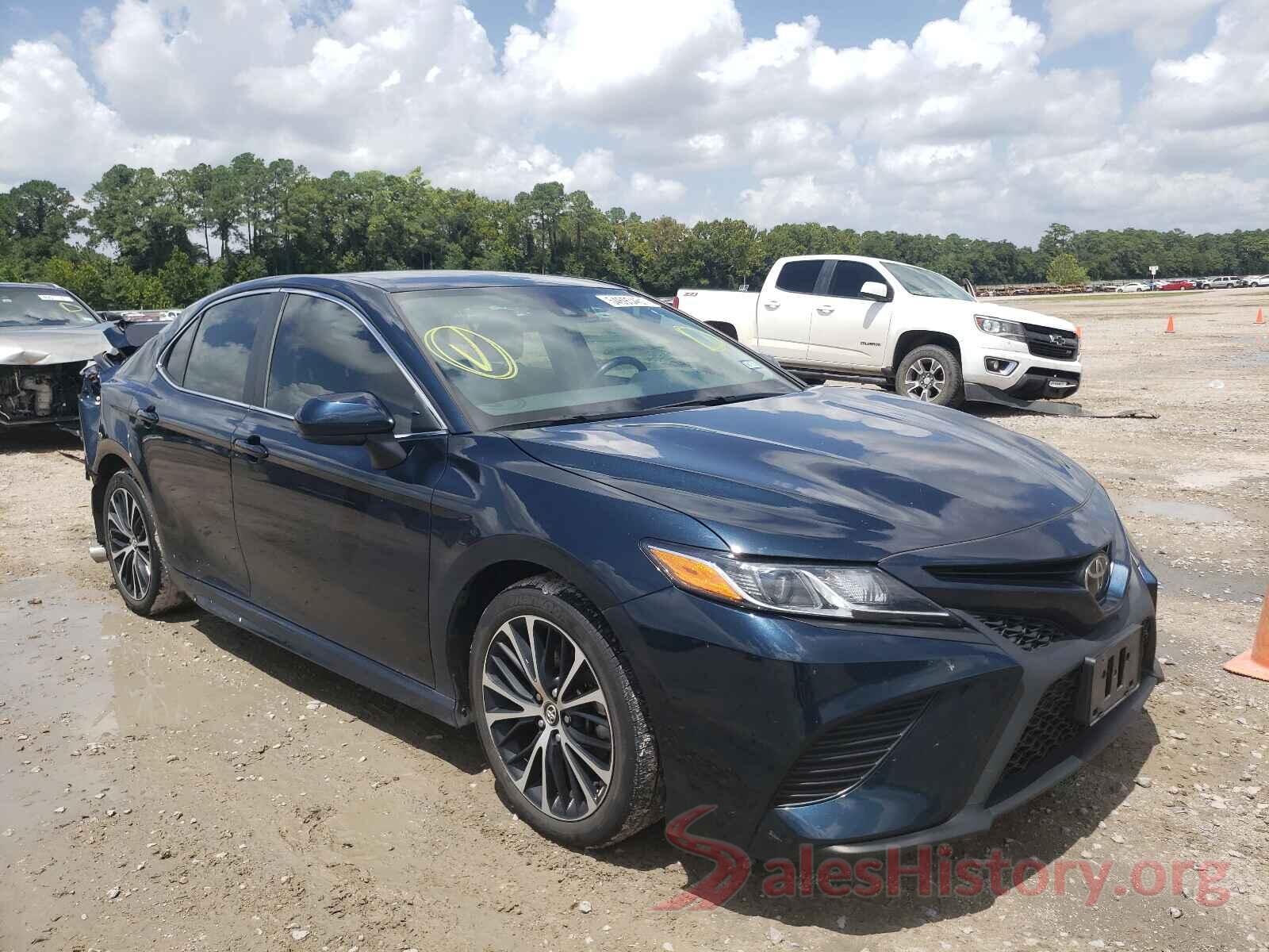 4T1B11HK0KU262299 2019 TOYOTA CAMRY