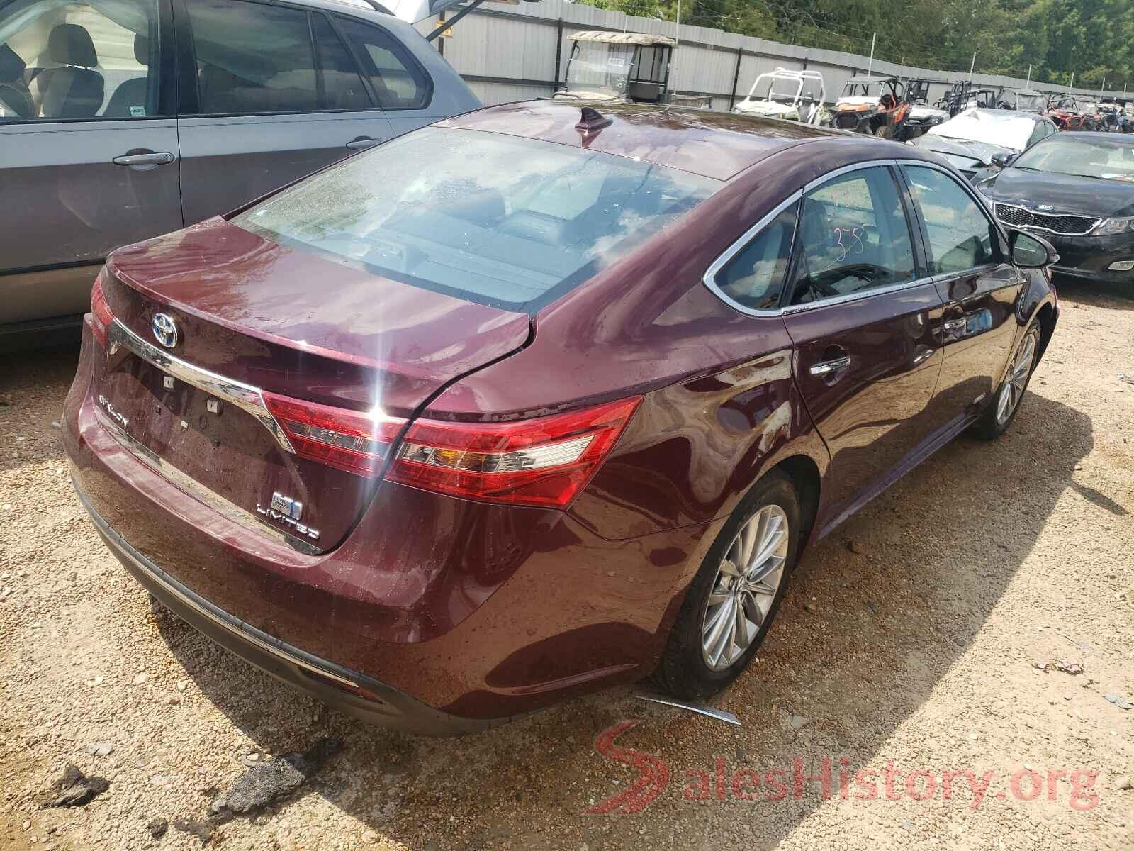 4T1BD1EB2JU059828 2018 TOYOTA AVALON