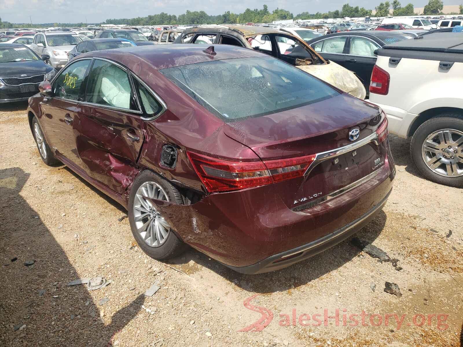 4T1BD1EB2JU059828 2018 TOYOTA AVALON