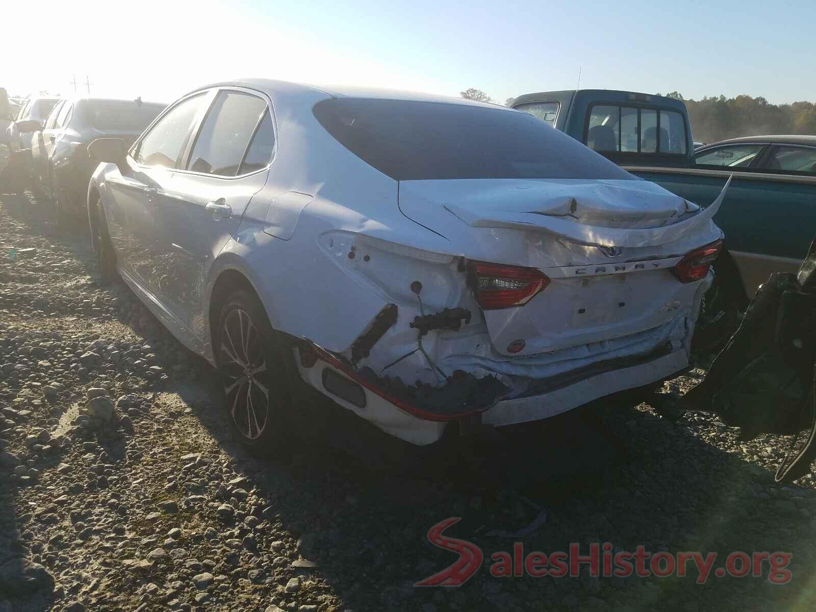 4T1B11HK3JU126926 2018 TOYOTA CAMRY