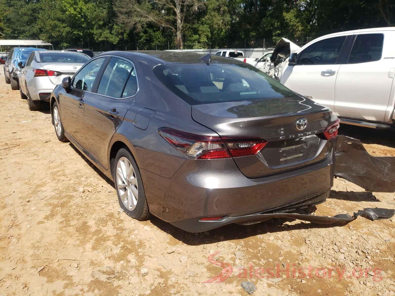 4T1C11AK2MU457984 2021 TOYOTA CAMRY