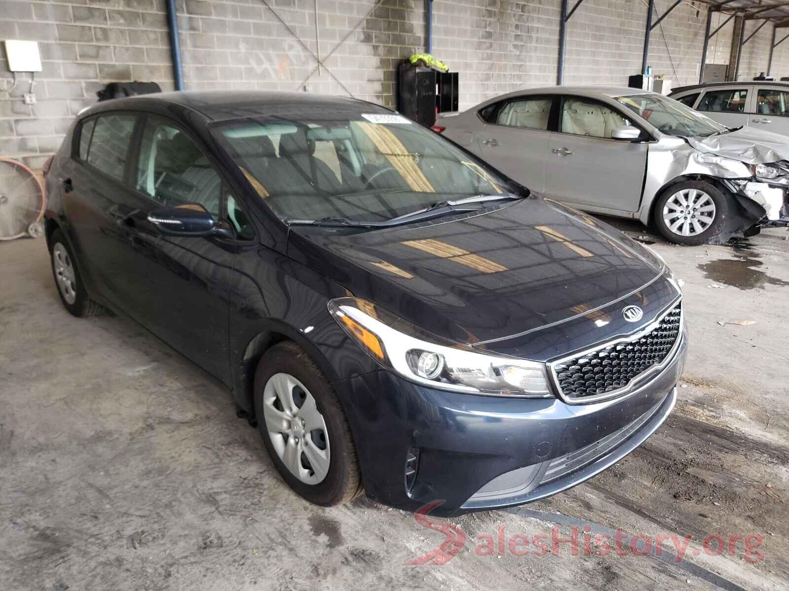 KNAFK5A8XJ5750724 2018 KIA FORTE