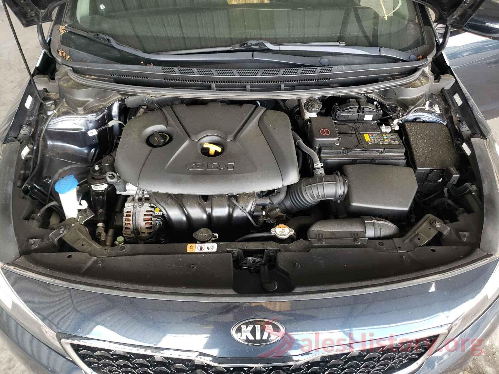 KNAFK5A8XJ5750724 2018 KIA FORTE