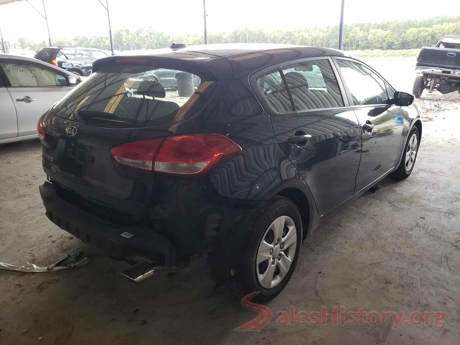 KNAFK5A8XJ5750724 2018 KIA FORTE