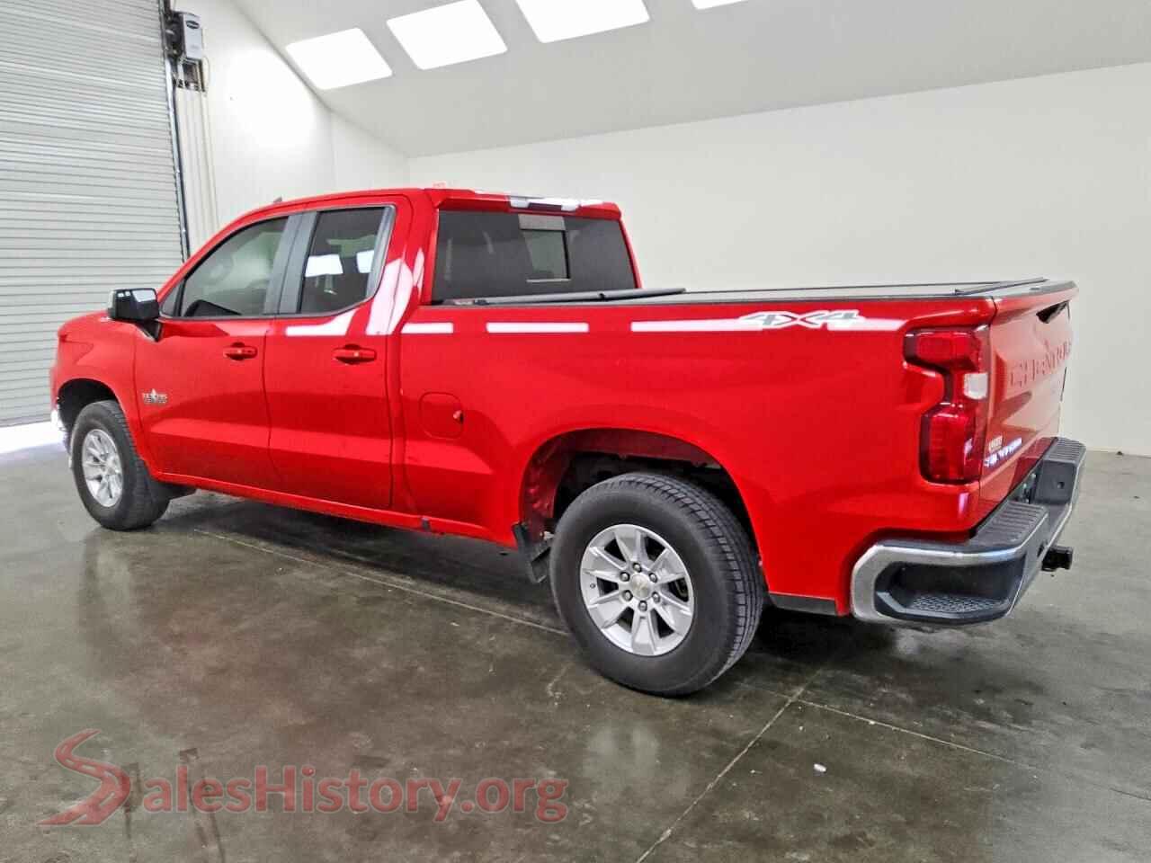 2019 CHEVROLET SILVERADO VIN 1GCRYDED1KZ248940, front view