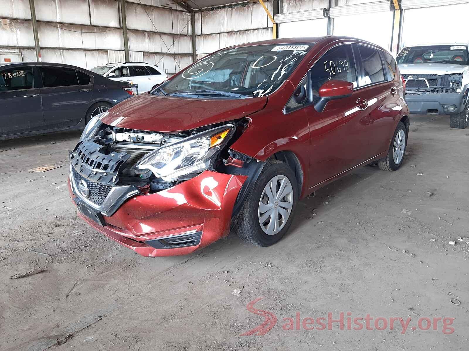 3N1CE2CP0JL352425 2018 NISSAN VERSA