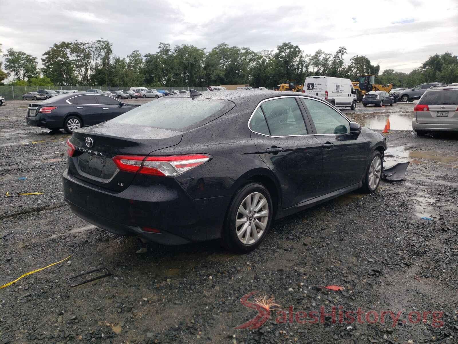 4T1B11HK0KU261203 2019 TOYOTA CAMRY