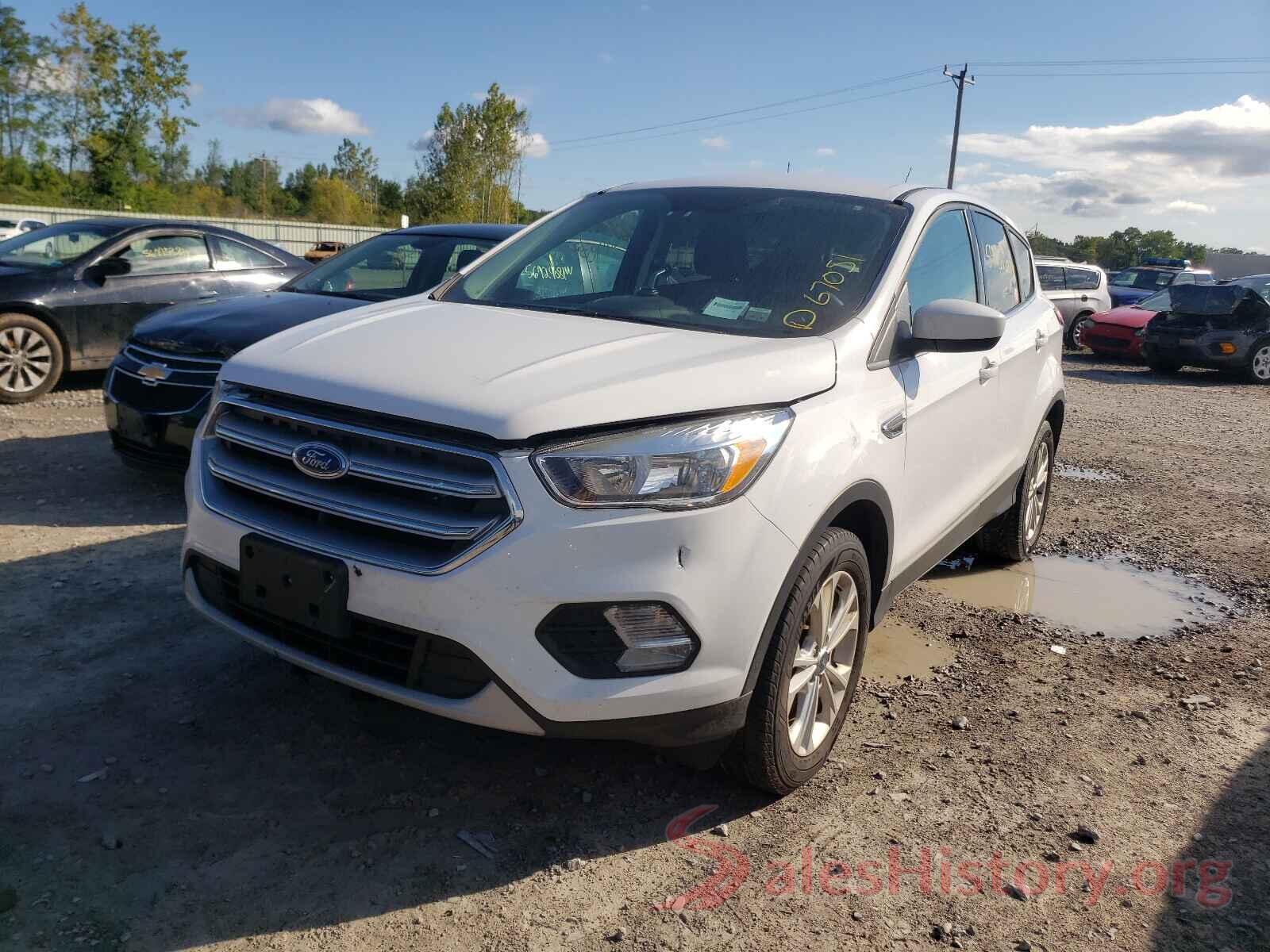 1FMCU9GD9HUD94497 2017 FORD ESCAPE