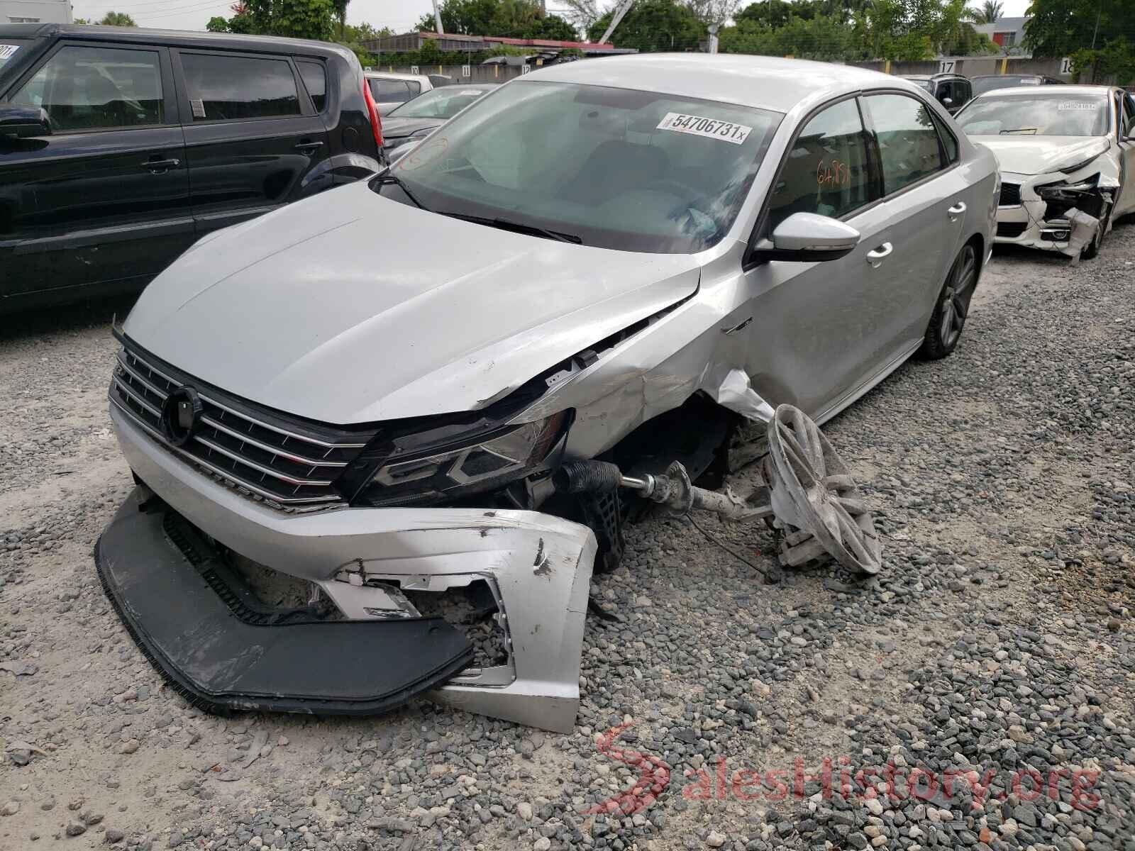 1VWAA7A30JC024573 2018 VOLKSWAGEN PASSAT