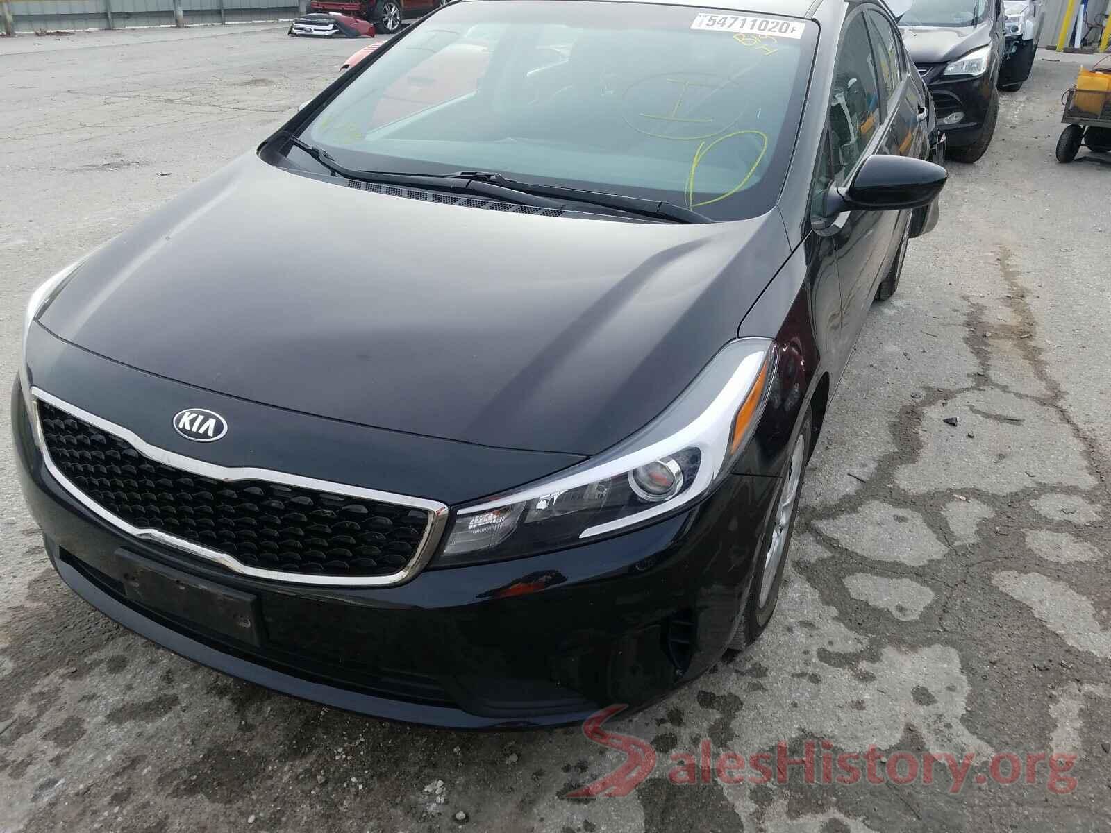 3KPFK4A70HE031808 2017 KIA FORTE