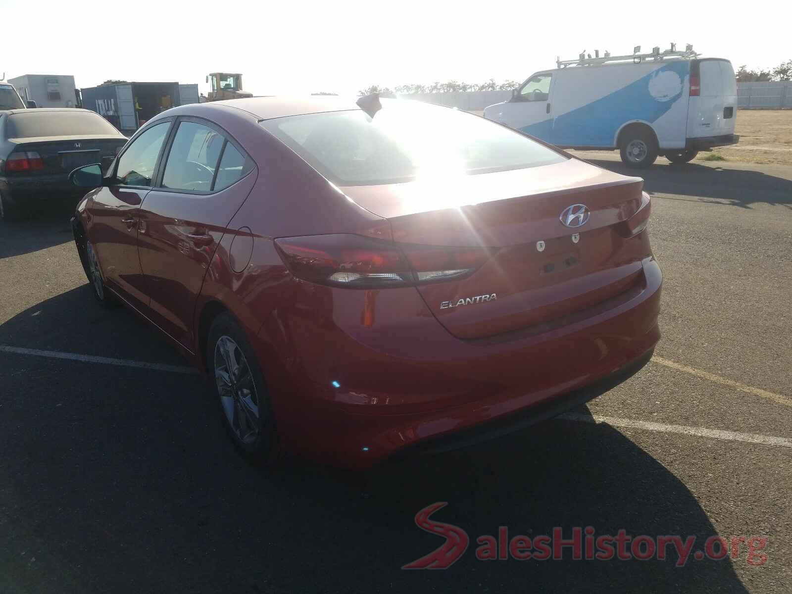 5NPD84LF0JH295218 2018 HYUNDAI ELANTRA