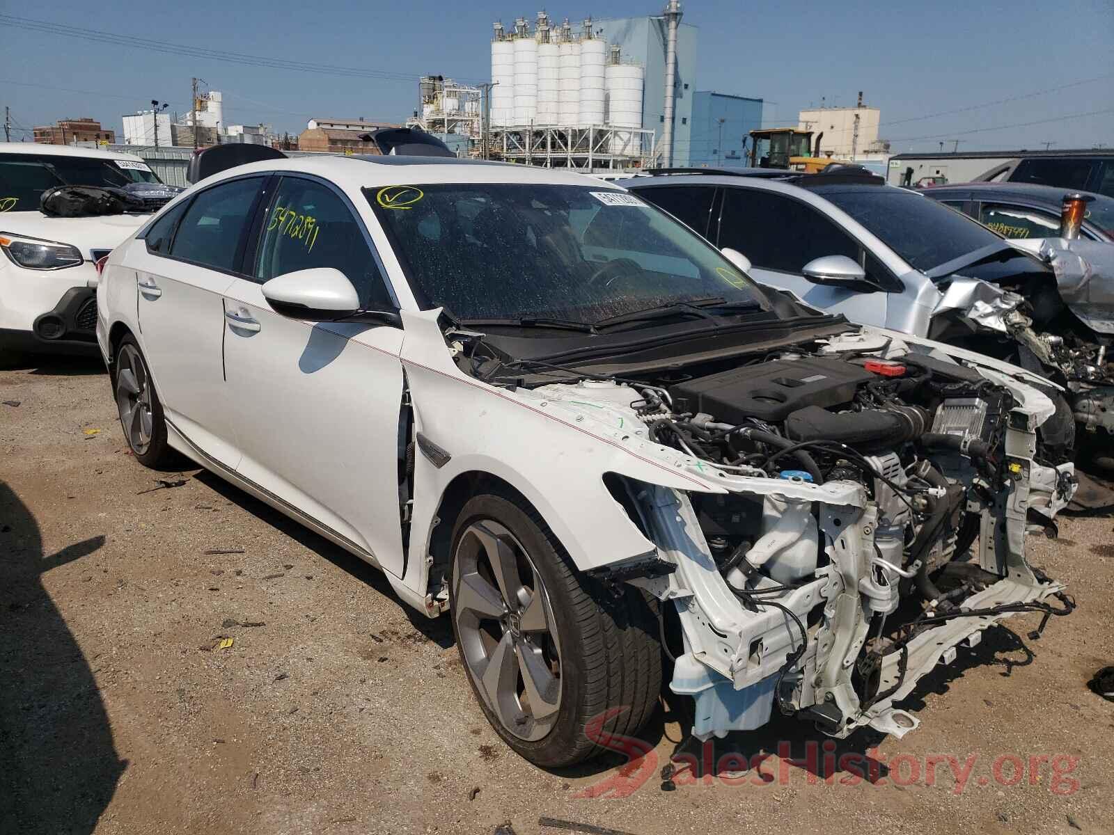 1HGCV2F99JA005064 2018 HONDA ACCORD